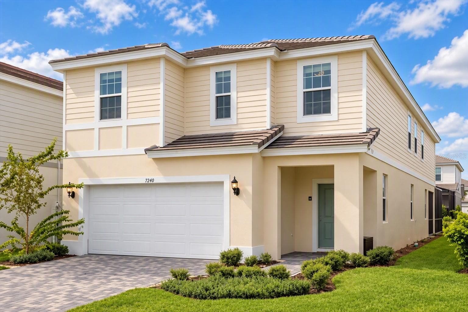 7240 OAKMOSS LOOP