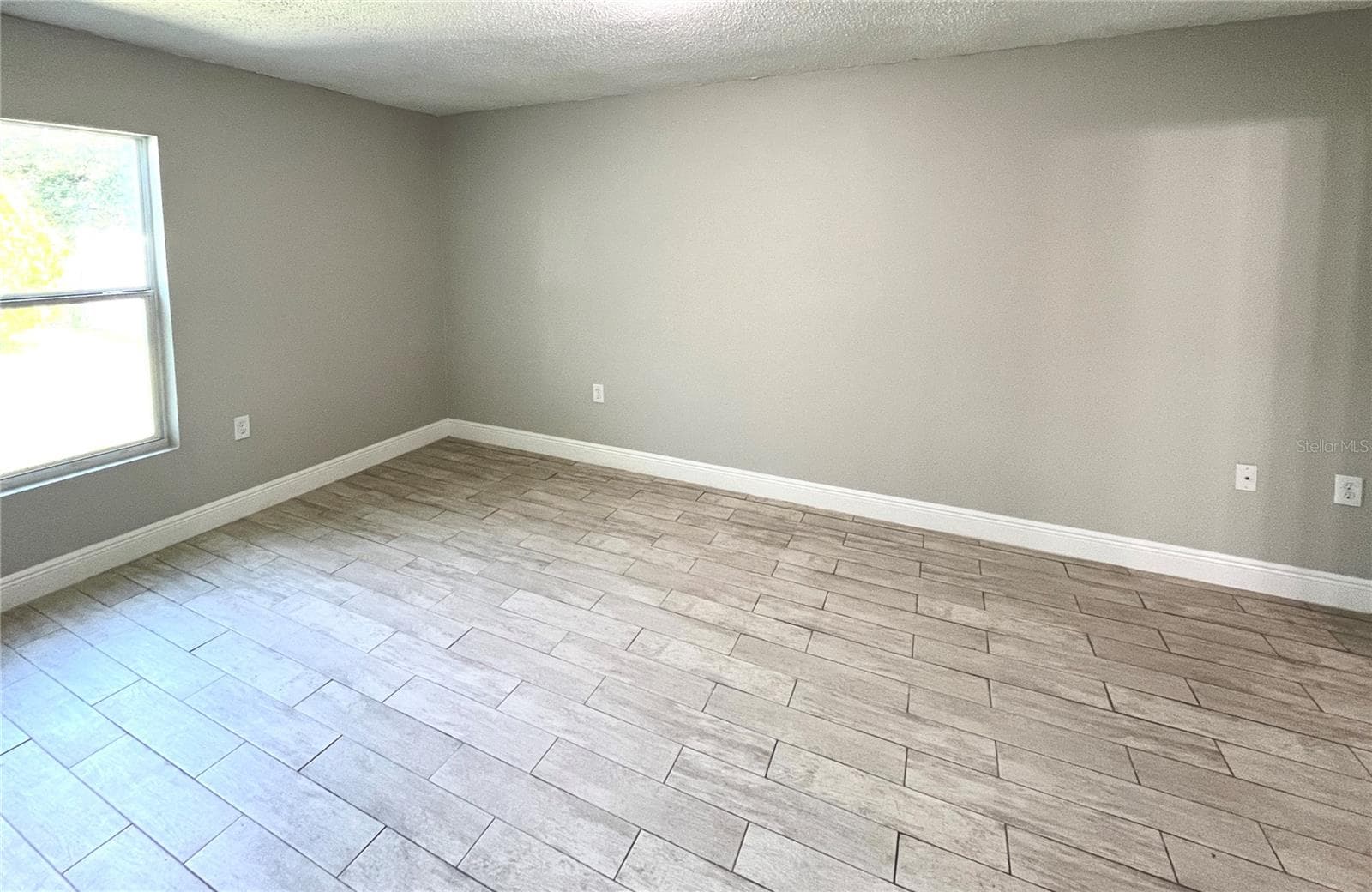 Single Family Residence at 169 BIRMINGHAM DR, KISSIMMEE, photo 10 of 26