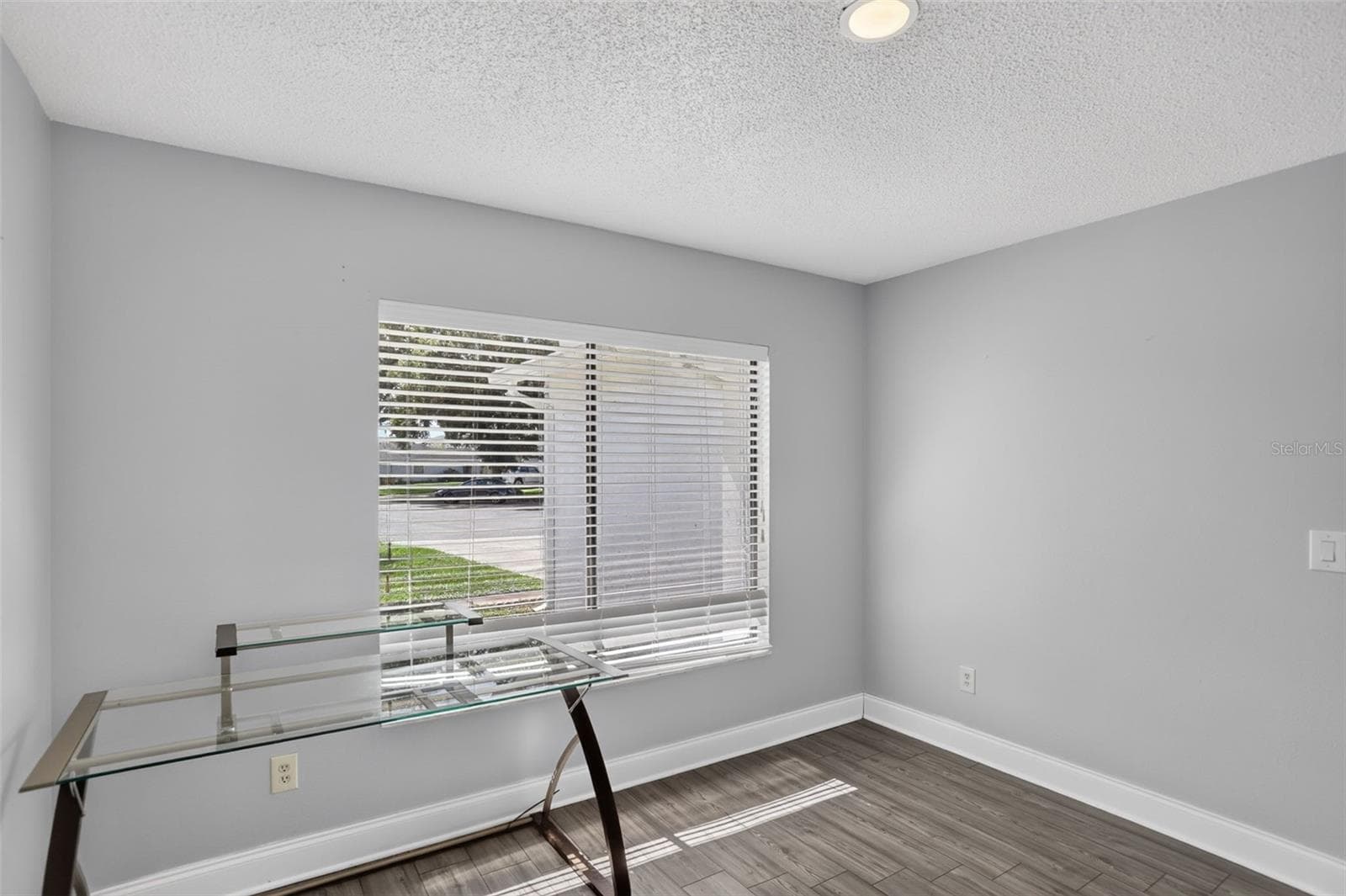 Single Family Residence at 1055 ELIZABETH RIDGE CT, KISSIMMEE, photo 6 of 48