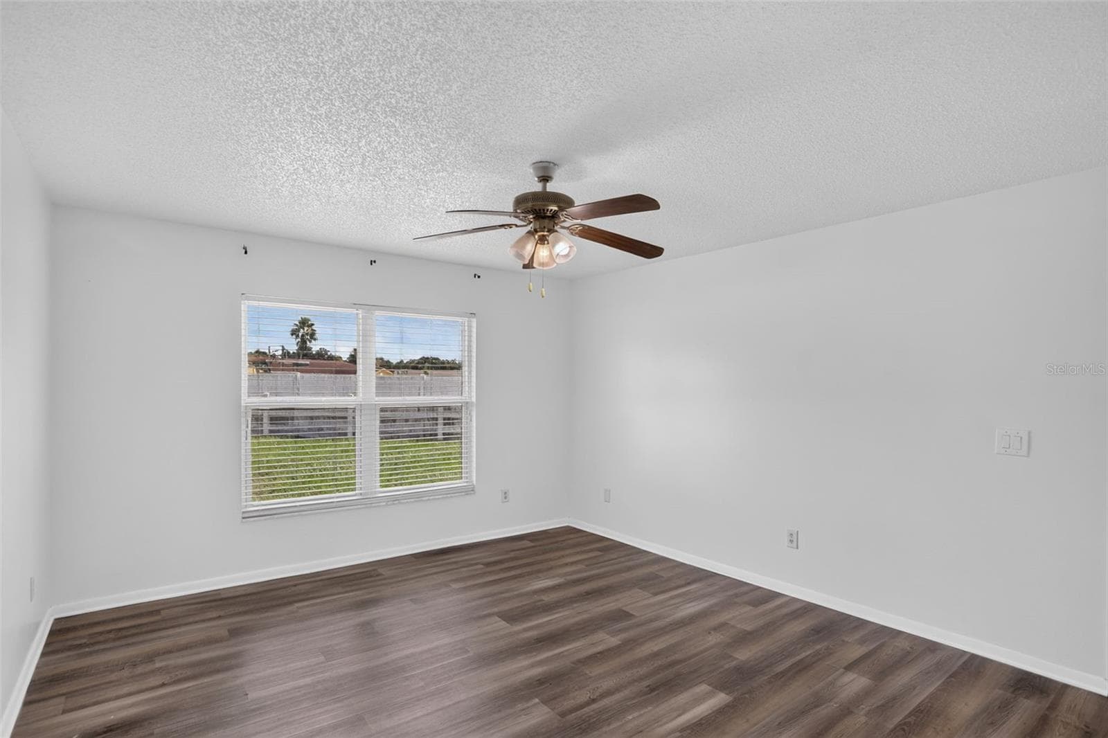 Single Family Residence at 1055 ELIZABETH RIDGE CT, KISSIMMEE, photo 23 of 48