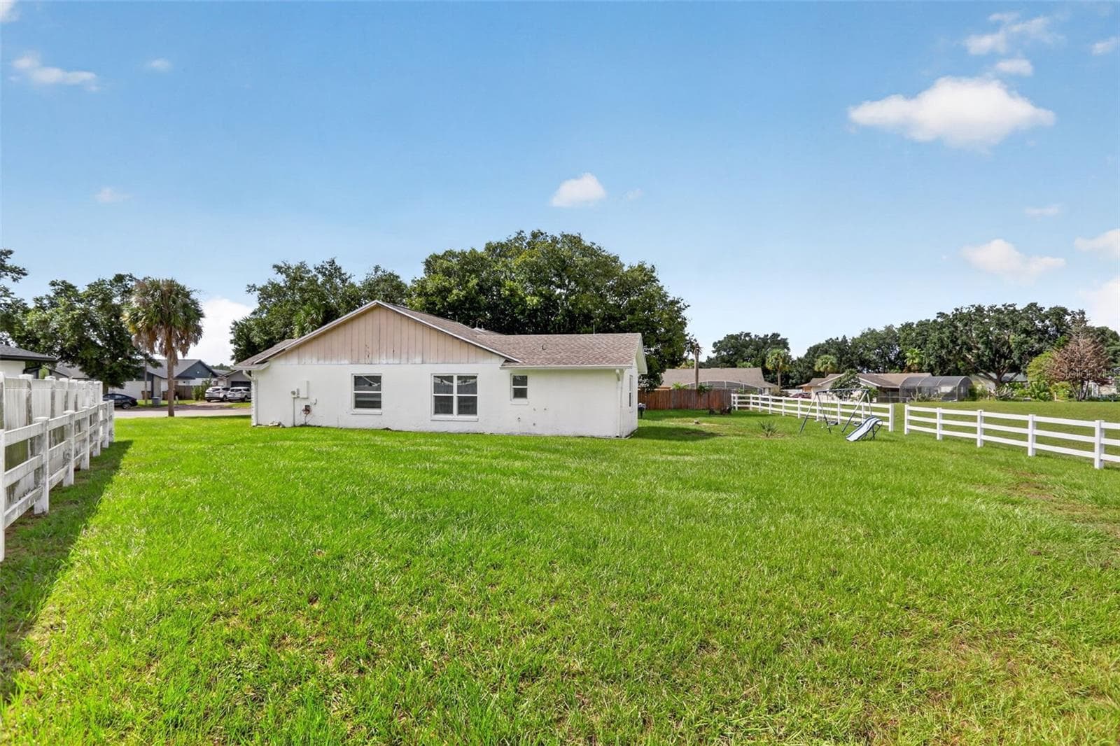 Single Family Residence at 1055 ELIZABETH RIDGE CT, KISSIMMEE, photo 39 of 48