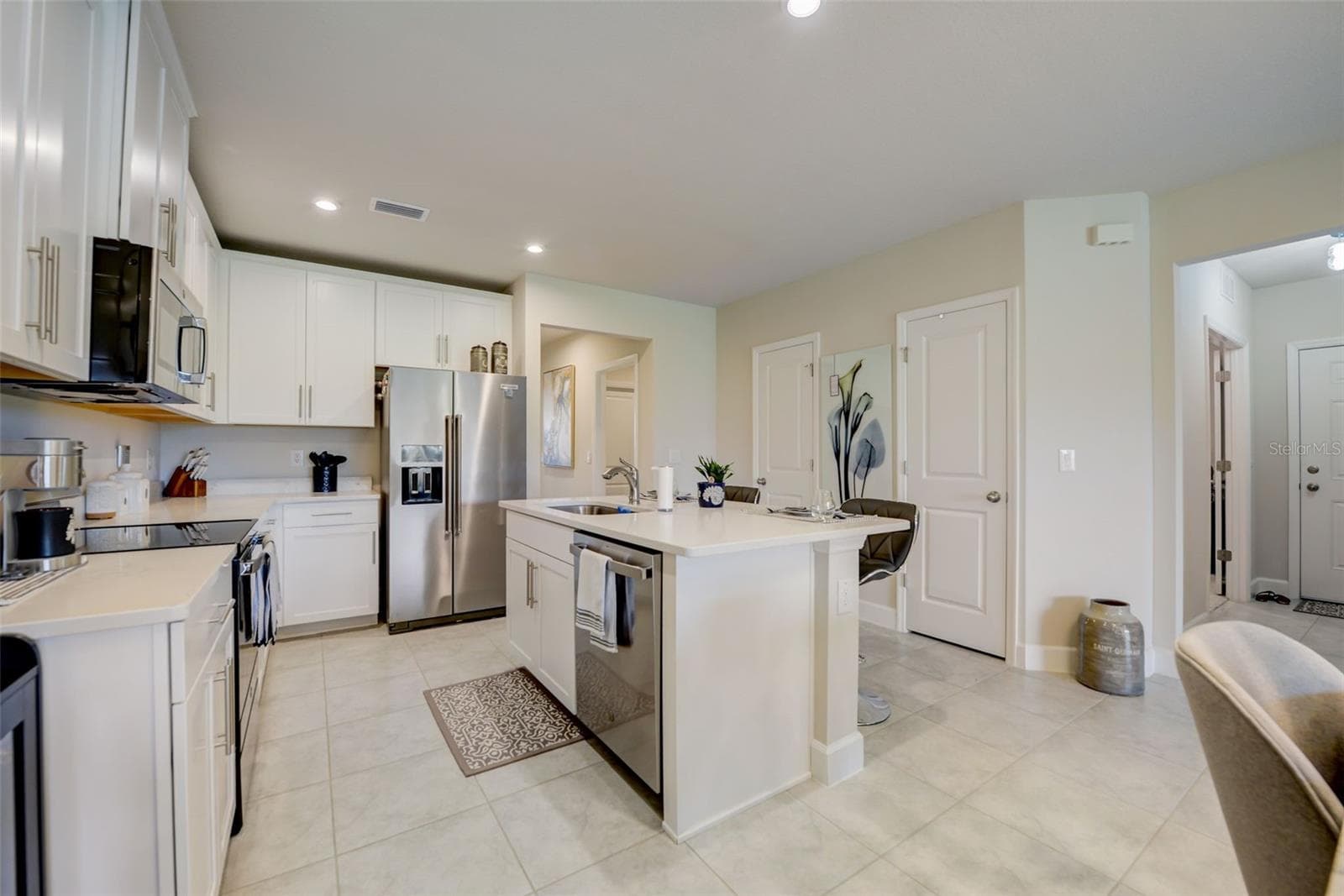 Villa at 18027 TURNING LEAF CIR, LAND O LAKES, photo 4 of 59