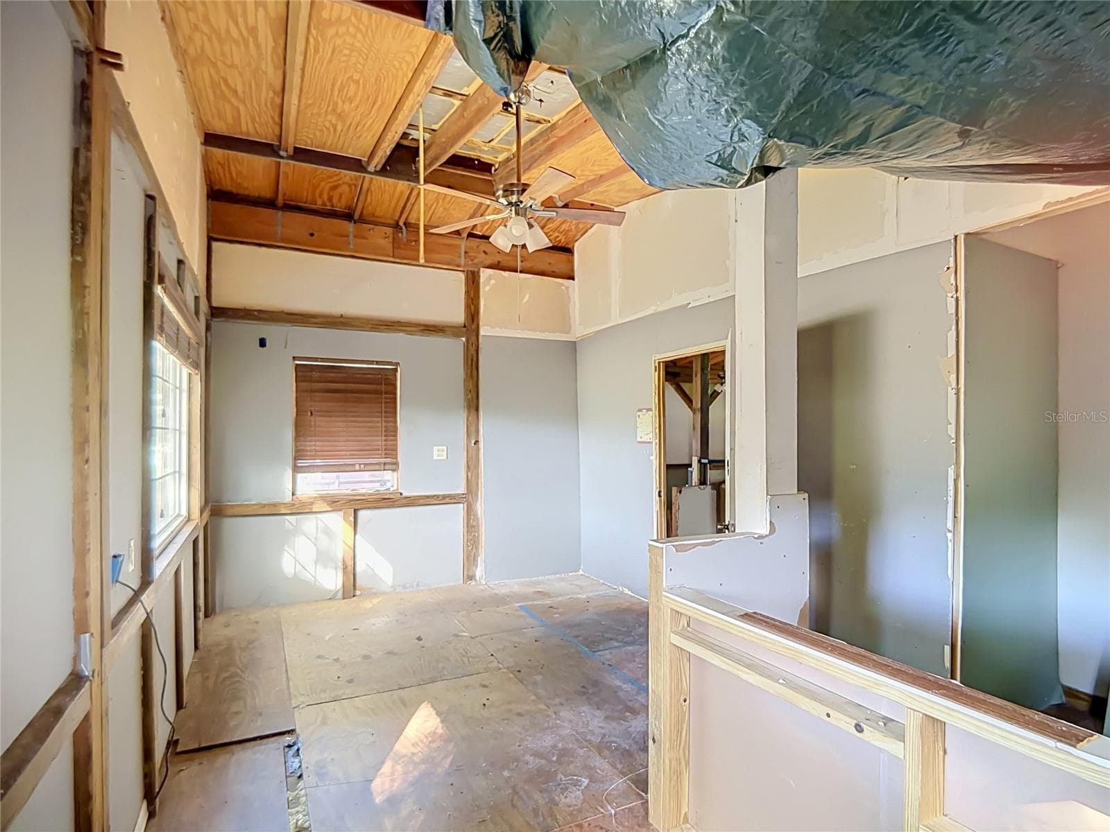 Mobile Home at 729 CREVASSE ST, LAKELAND, photo 15 of 26