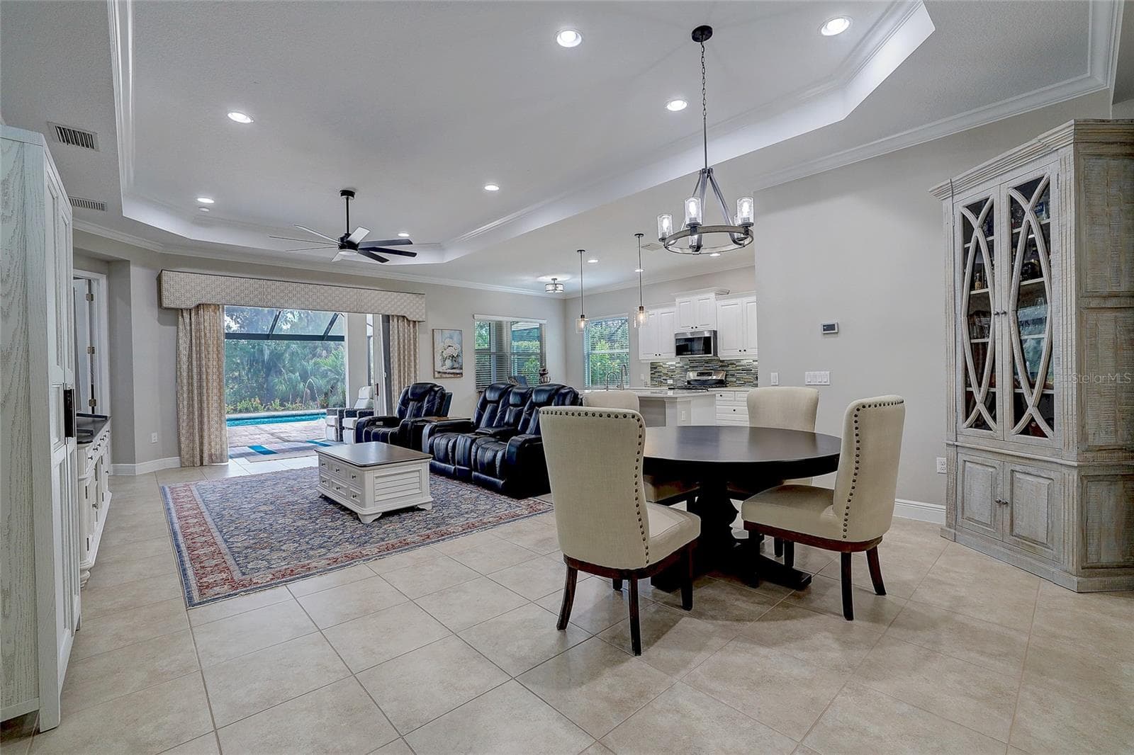 Single Family Residence at 3718 WOODCLIFF LAKE TER, SARASOTA, photo 8 of 57