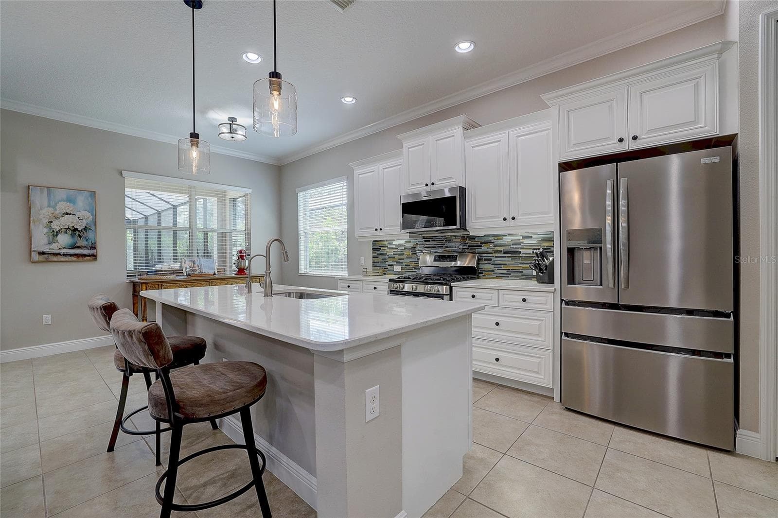 Single Family Residence at 3718 WOODCLIFF LAKE TER, SARASOTA, photo 14 of 57