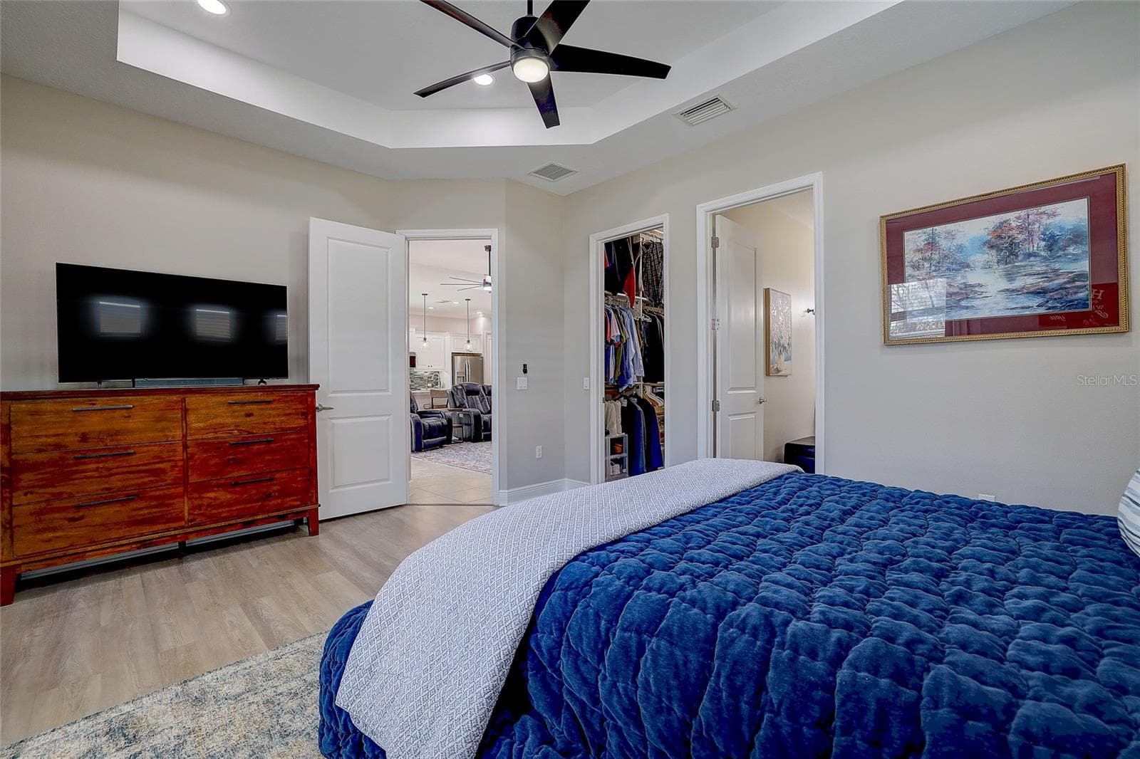 Single Family Residence at 3718 WOODCLIFF LAKE TER, SARASOTA, photo 23 of 57