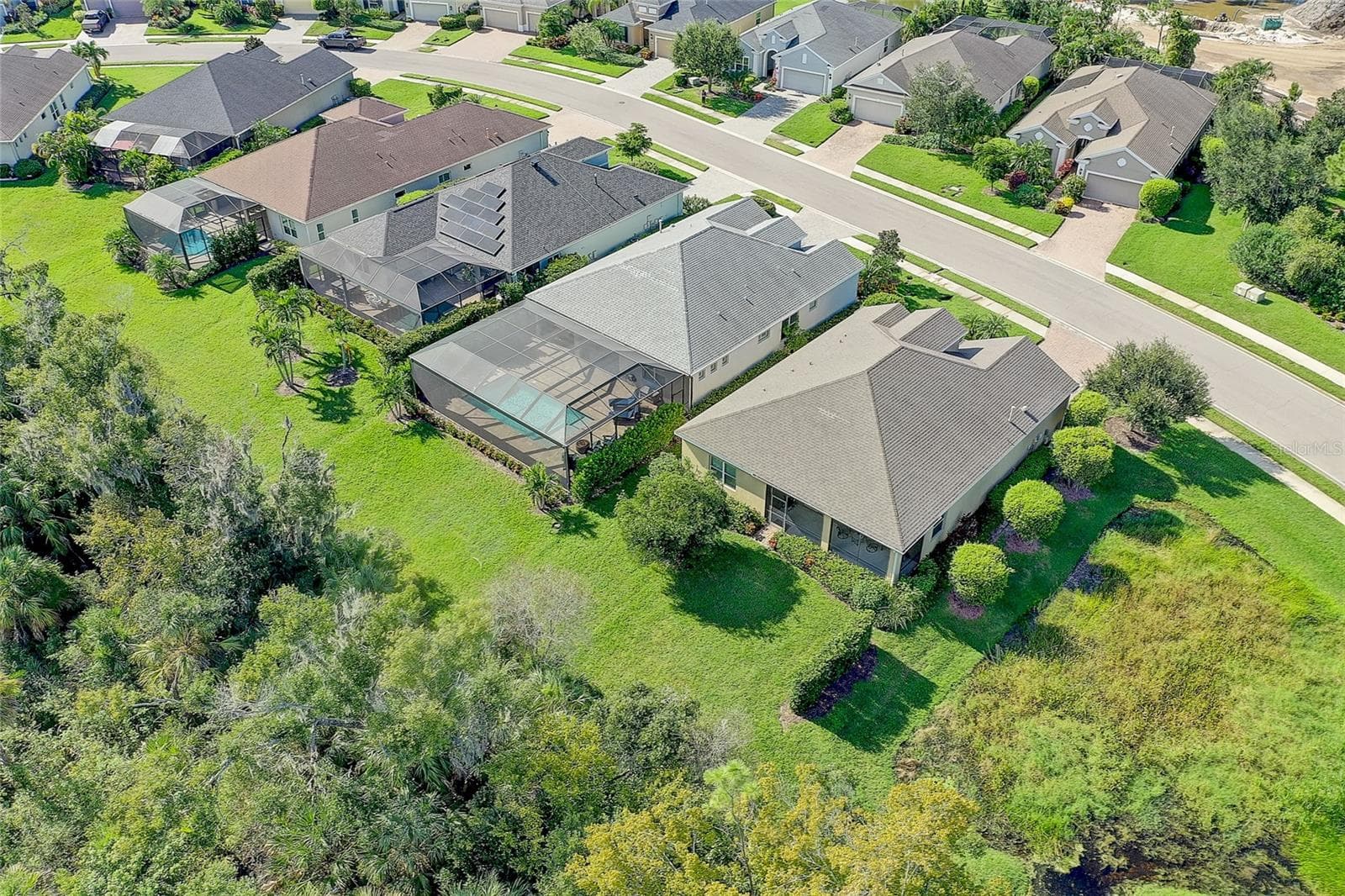 Single Family Residence at 3718 WOODCLIFF LAKE TER, SARASOTA, photo 54 of 57
