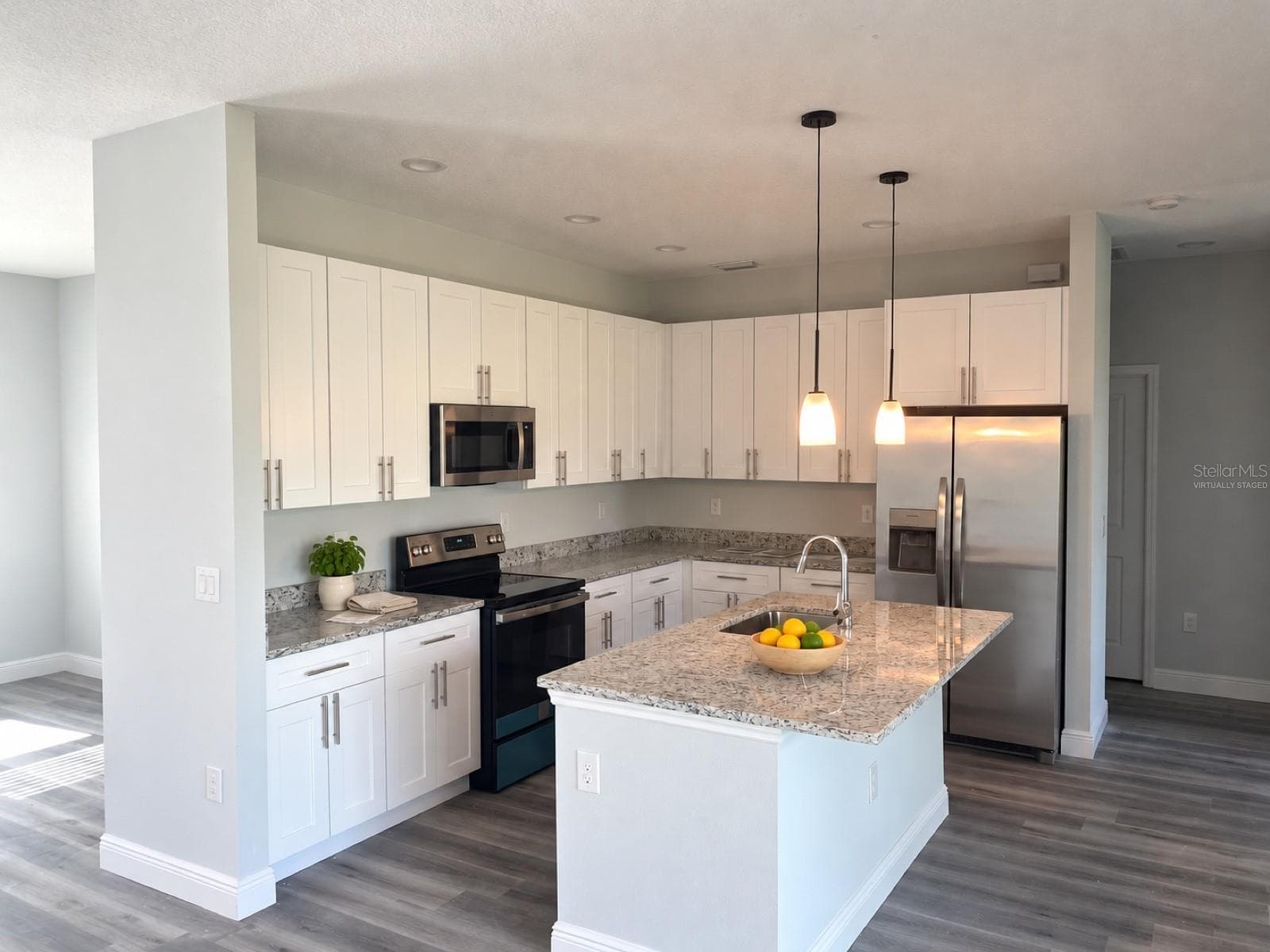 Virtually staged - 14121 MONSERRATE LN, PORT CHARLOTTE