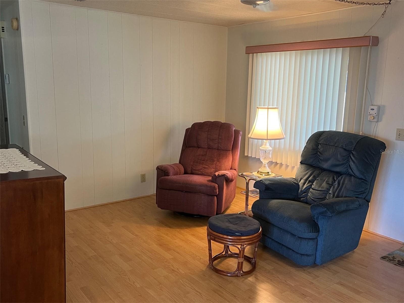 Manufactured Home at 770 ROYAL PALM CIR, LARGO, photo 12 of 30