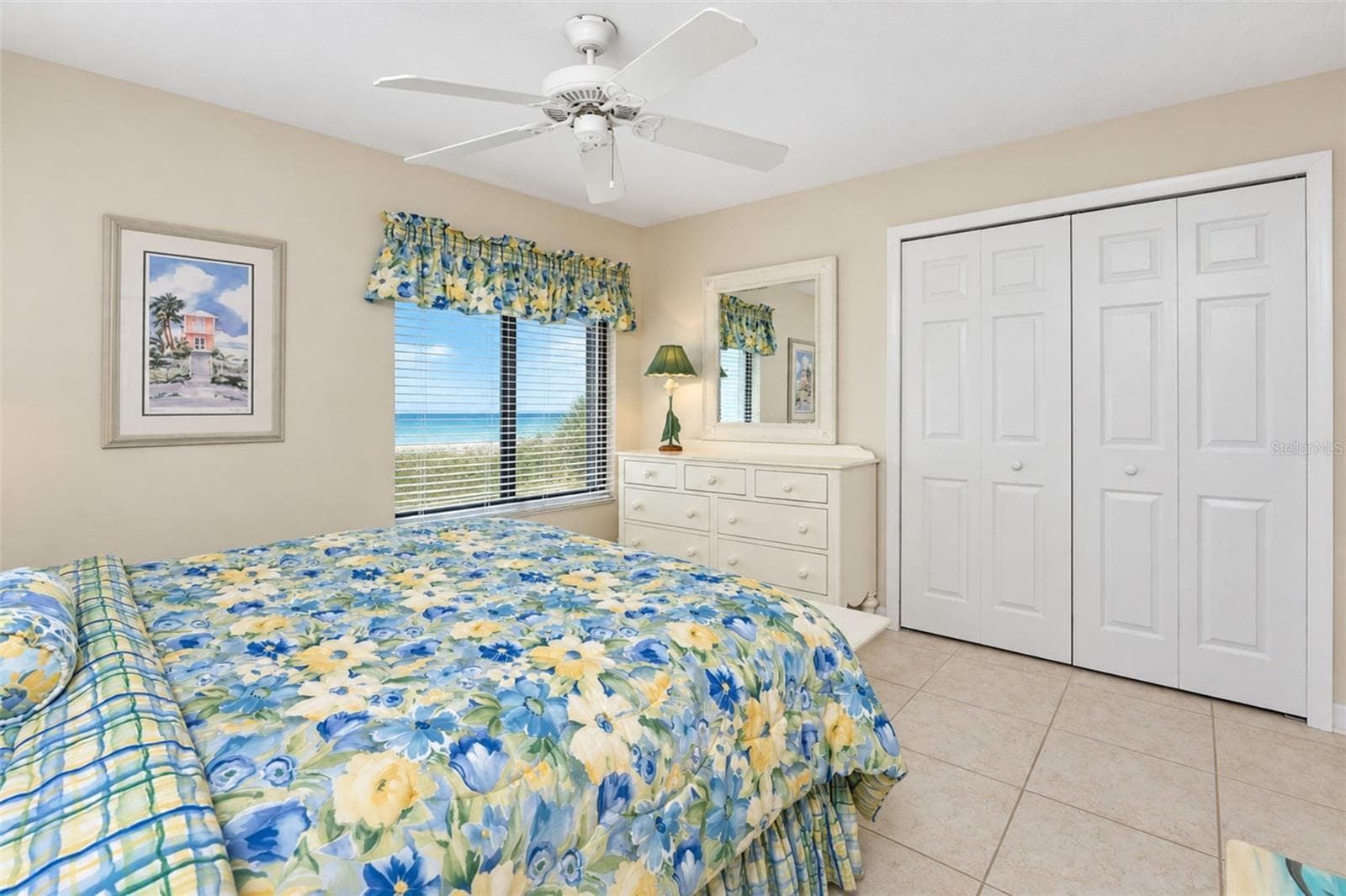 Guest Bedroom - 2950 N BEACH RD #B522, ENGLEWOOD