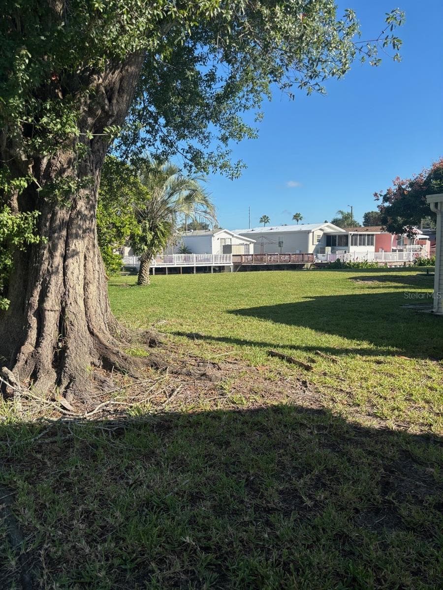 Manufactured Home at 9000 US HWY 192 #150, CLERMONT, photo 4 of 14