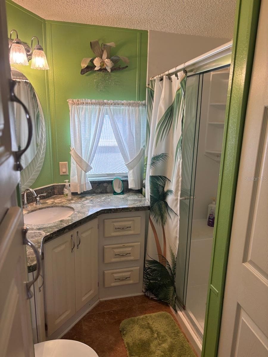 Manufactured Home at 9000 US HWY 192 #150, CLERMONT, photo 6 of 14