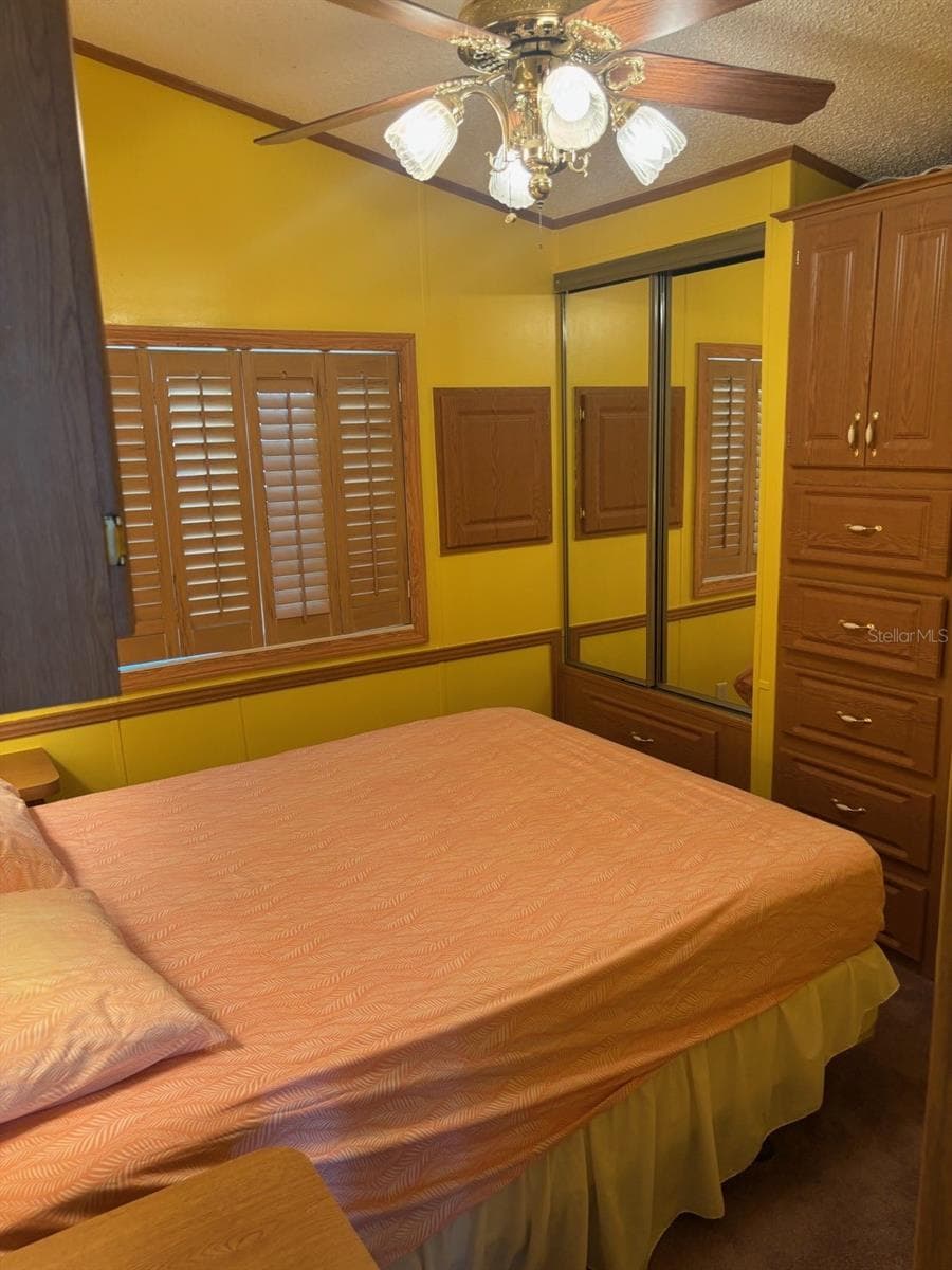 Manufactured Home at 9000 US HWY 192 #150, CLERMONT, photo 8 of 14