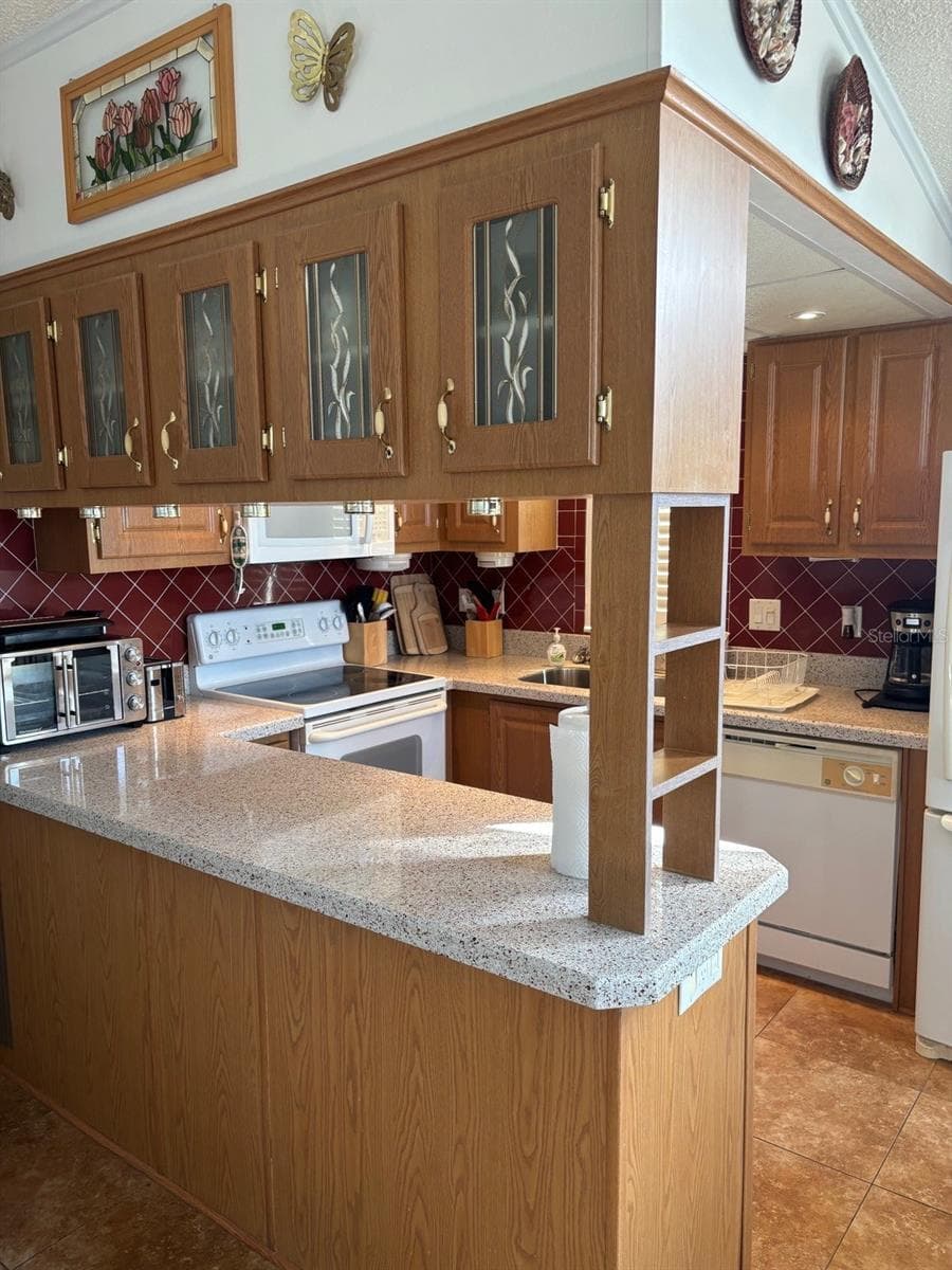 Manufactured Home at 9000 US HWY 192 #150, CLERMONT, photo 10 of 14