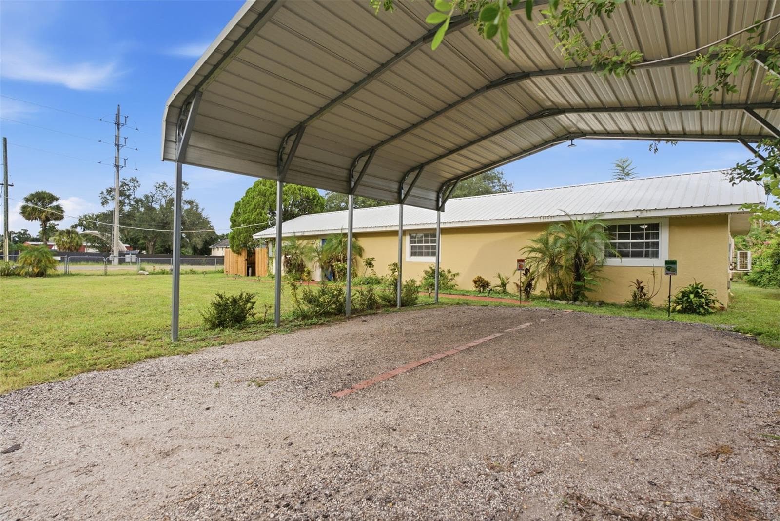 Single Family Residence at 3823 N 56TH ST, TAMPA, photo 2 of 58