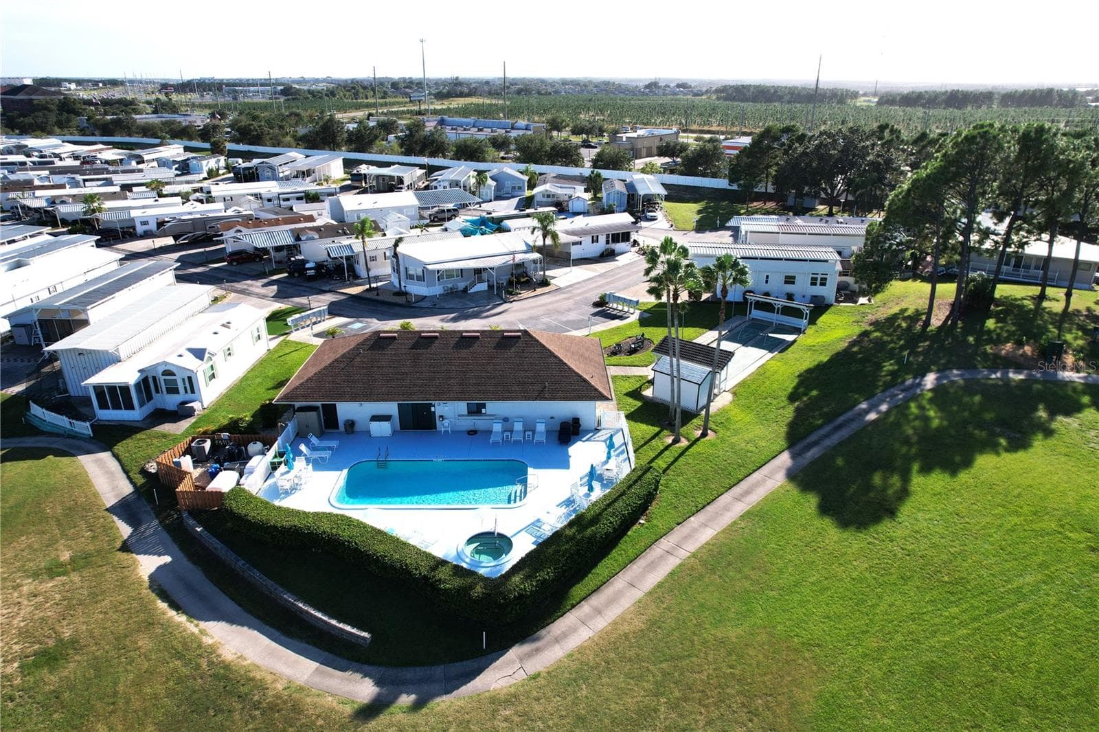 Osprey Pool - 321 ST GEORGE DR, DAVENPORT
