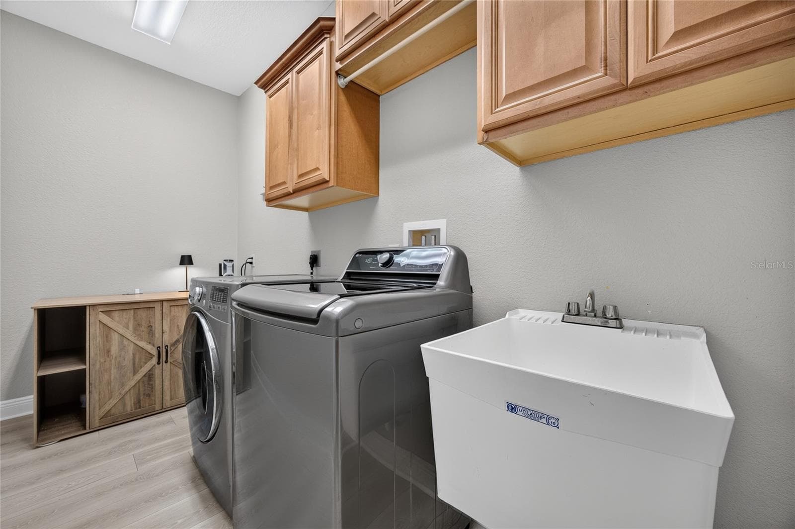 Single Family Residence at 8376 ANTWERP CIR, PORT CHARLOTTE, photo 29 of 53