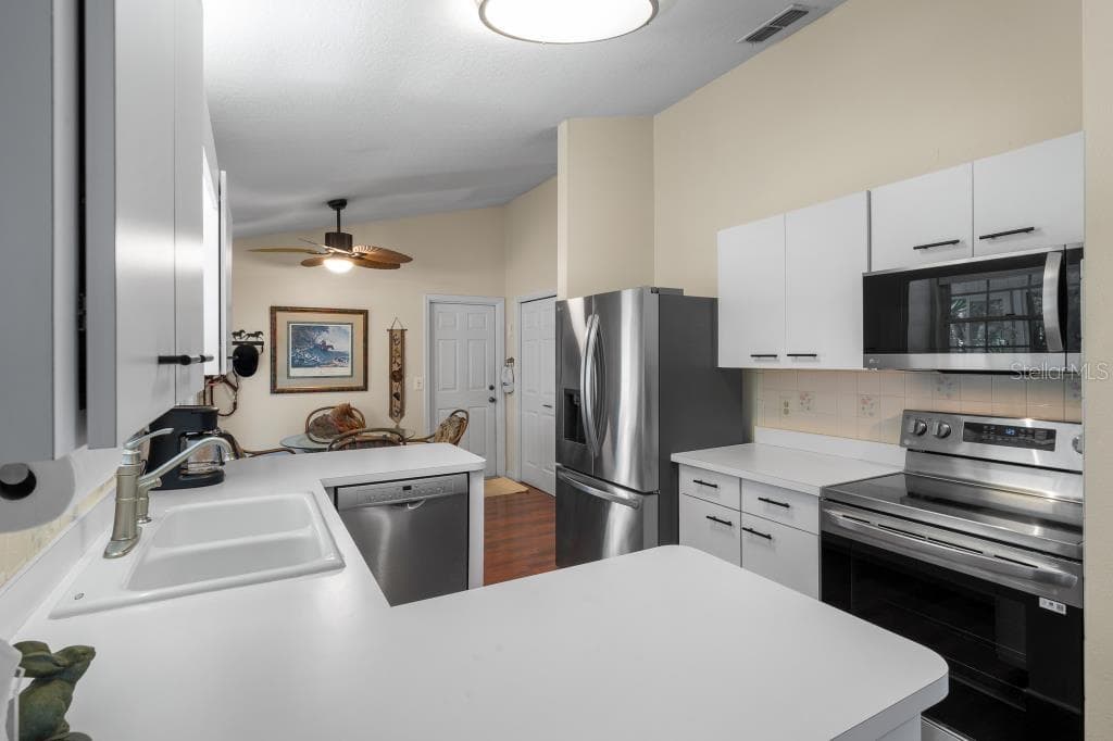 Single Family Residence at 4470 NW 32ND ST, OCALA, photo 16 of 59