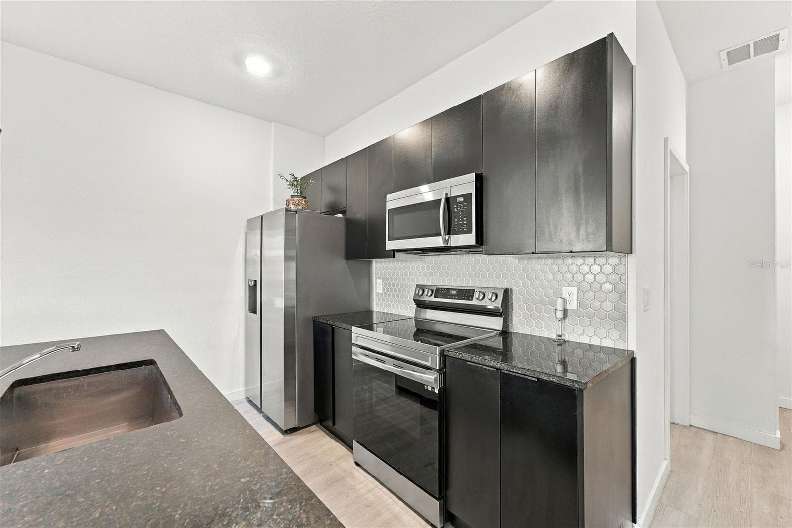 Townhouse at 3316 TRANQUIL TRL, KISSIMMEE, photo 10 of 40