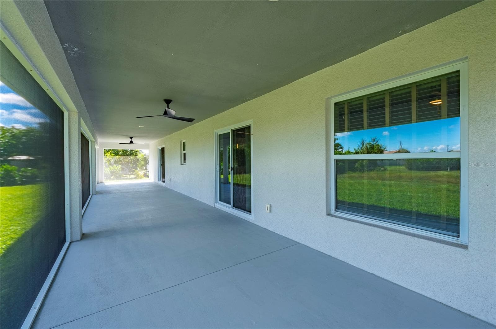 Single Family Residence at 171 MARK TWAIN LN, ROTONDA WEST, photo 33 of 42
