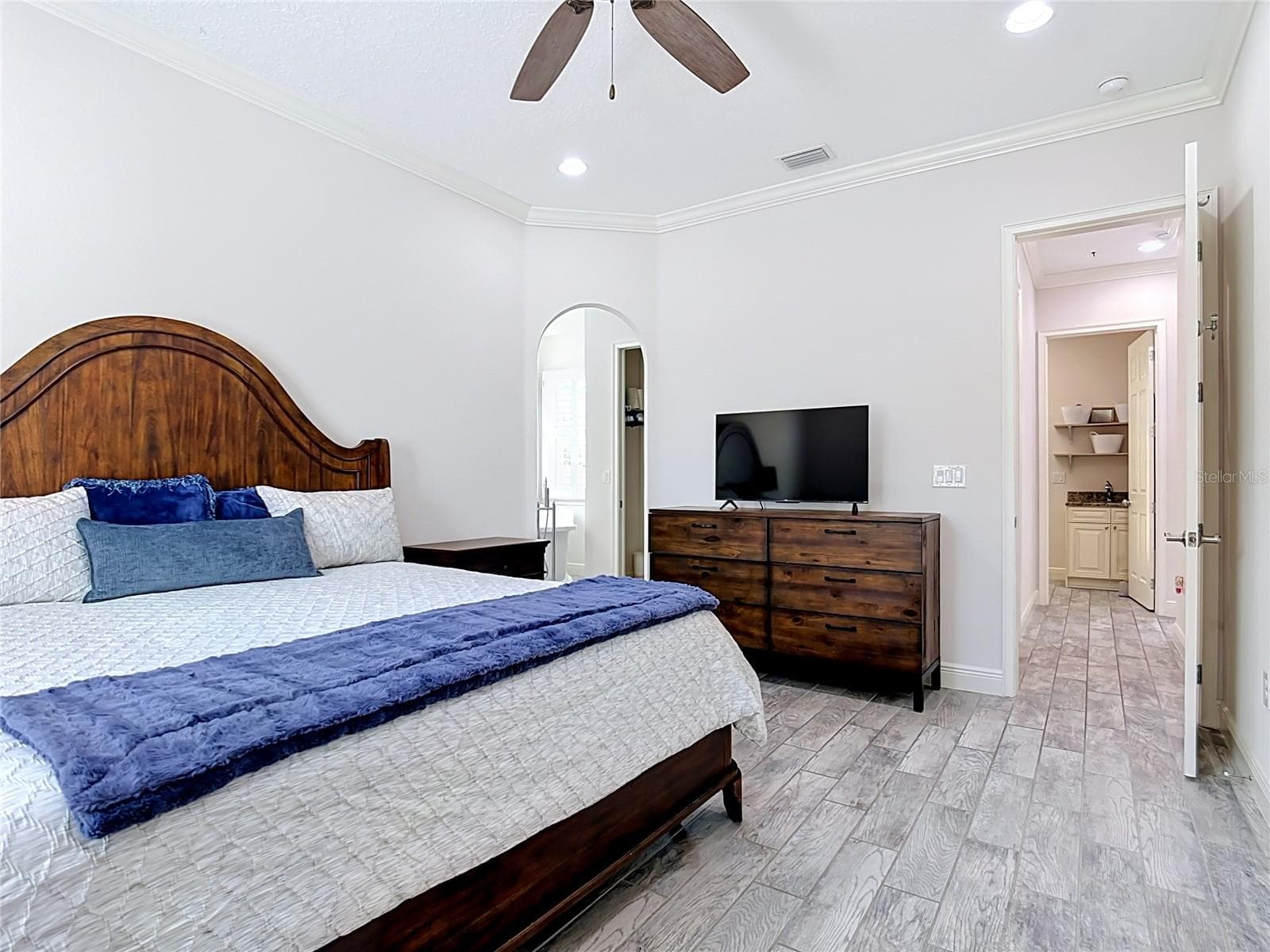 Primary suite - 7133 INDIANGRASS RD, ST CLOUD
