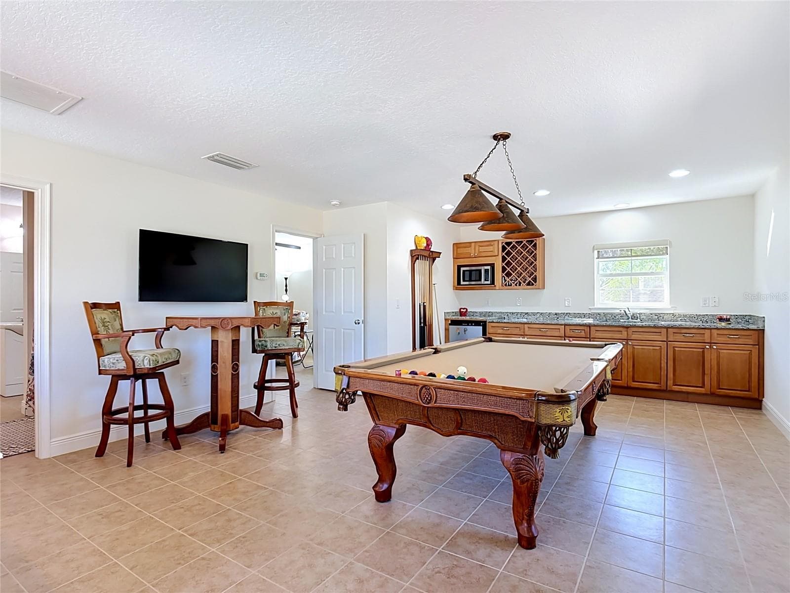 Guest apartment - 7133 INDIANGRASS RD, ST CLOUD