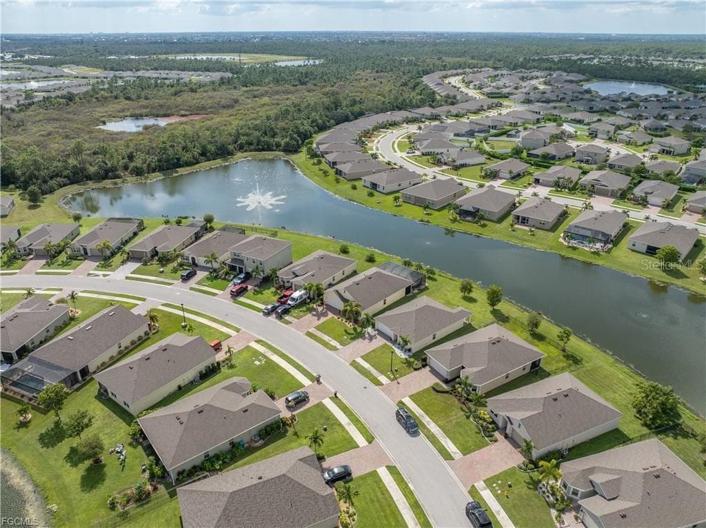 Single Family Residence at 3190 ESTANCIA LN, CAPE CORAL, photo 5 of 50
