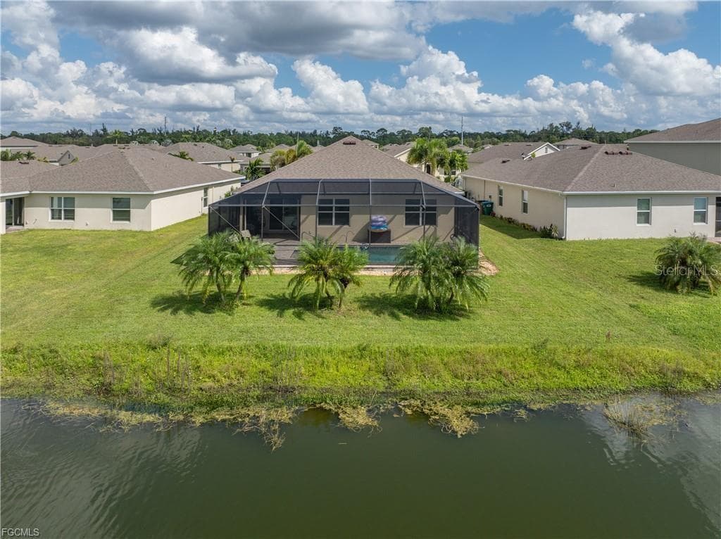 Single Family Residence at 3190 ESTANCIA LN, CAPE CORAL, photo 8 of 50