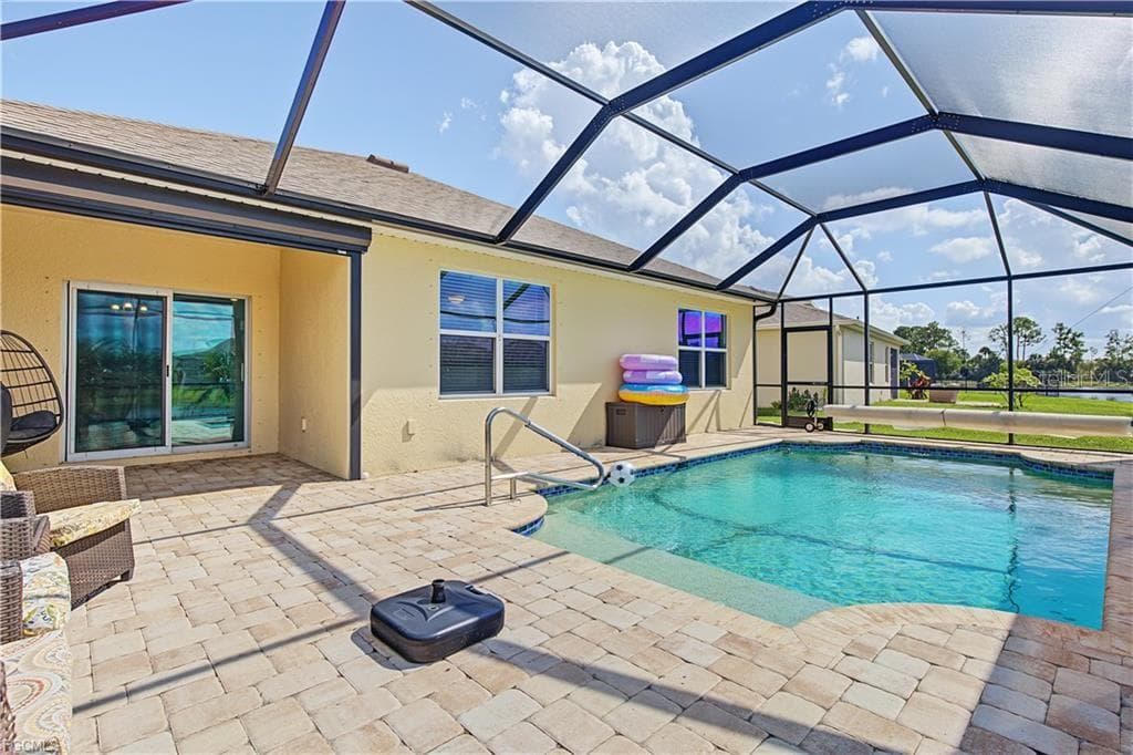 Single Family Residence at 3190 ESTANCIA LN, CAPE CORAL, photo 18 of 50