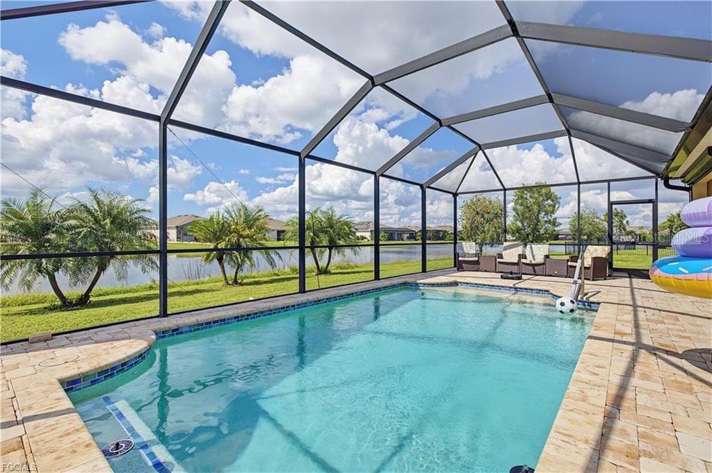 Single Family Residence at 3190 ESTANCIA LN, CAPE CORAL, photo 19 of 50
