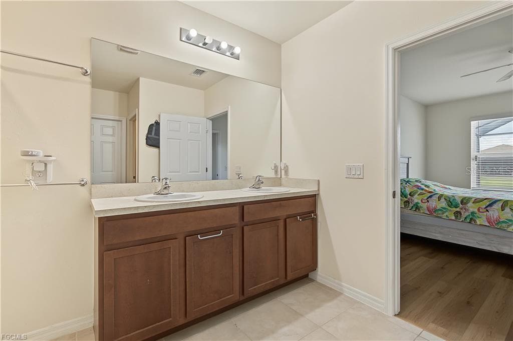 Single Family Residence at 3190 ESTANCIA LN, CAPE CORAL, photo 36 of 50