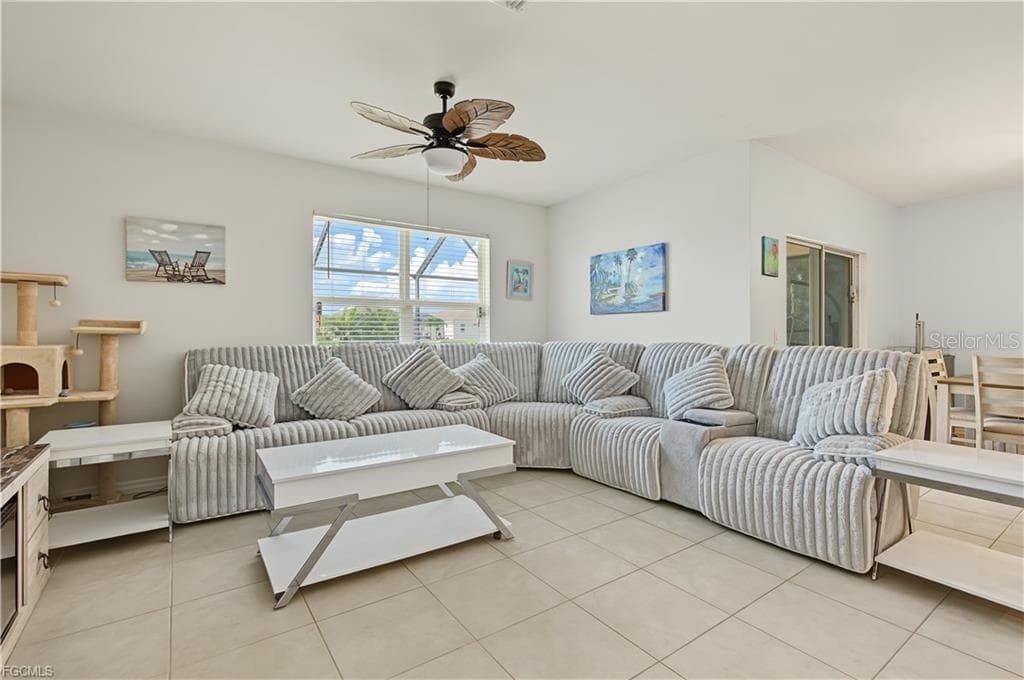 Single Family Residence at 3190 ESTANCIA LN, CAPE CORAL, photo 37 of 50