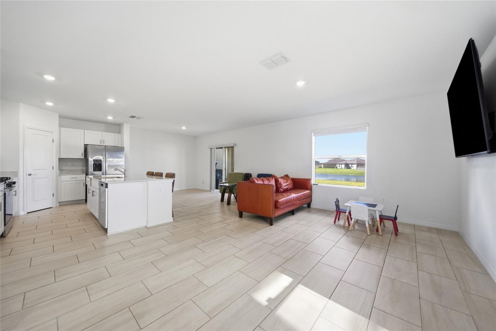 Single Family Residence at 13127 EMPRESS JEWEL TRL, PARRISH, photo 7 of 42