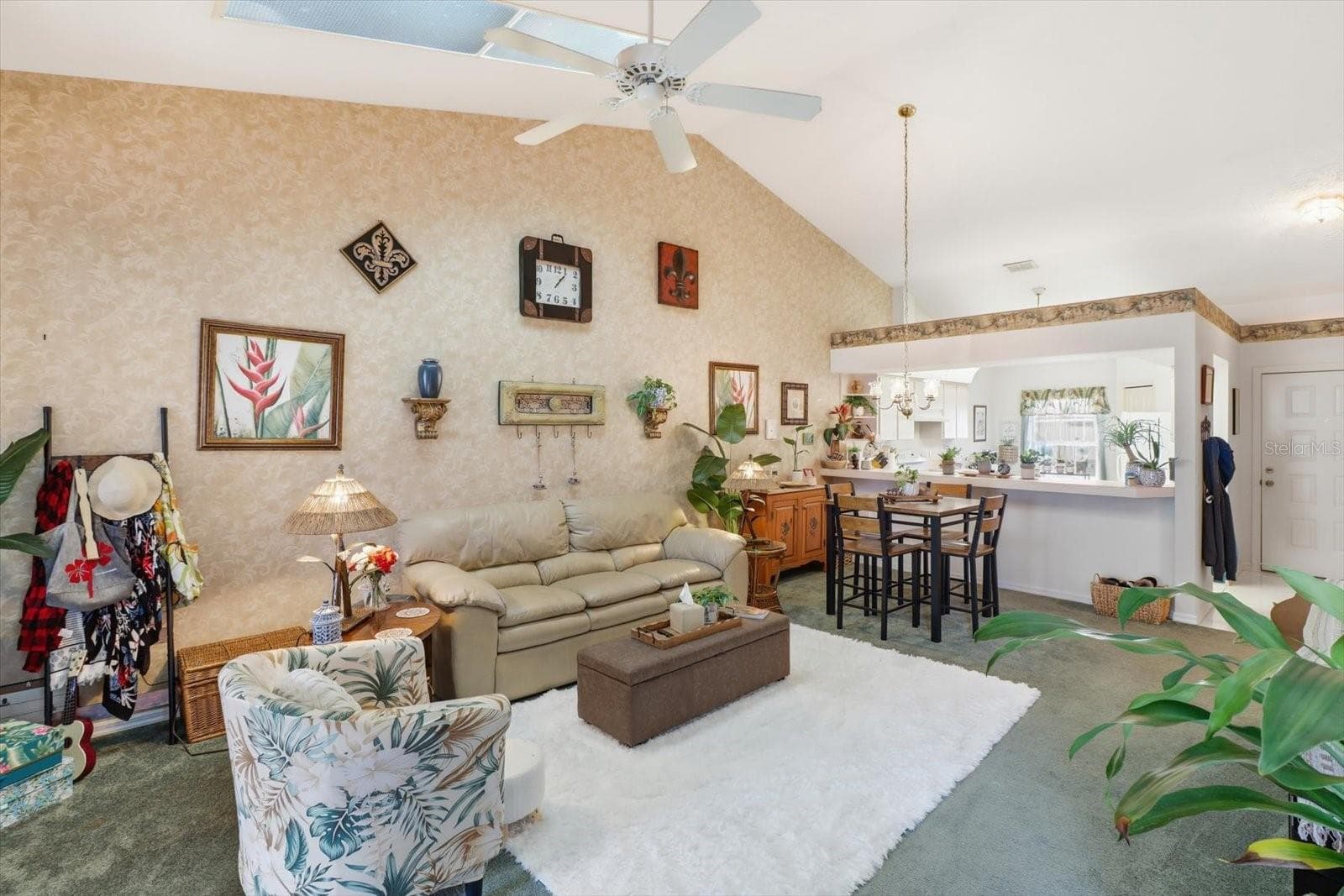 Living - 2052 FOREST DR, INVERNESS