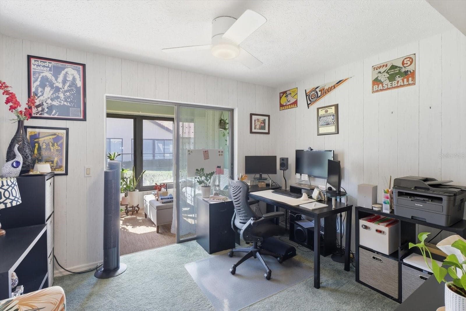 Flex Space - 2052 FOREST DR, INVERNESS