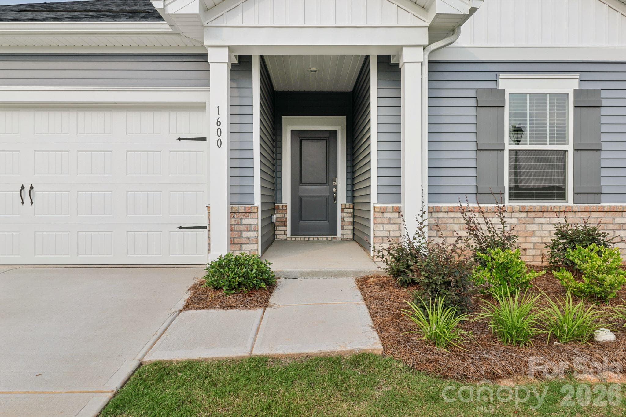 2302 Snapdragon Court