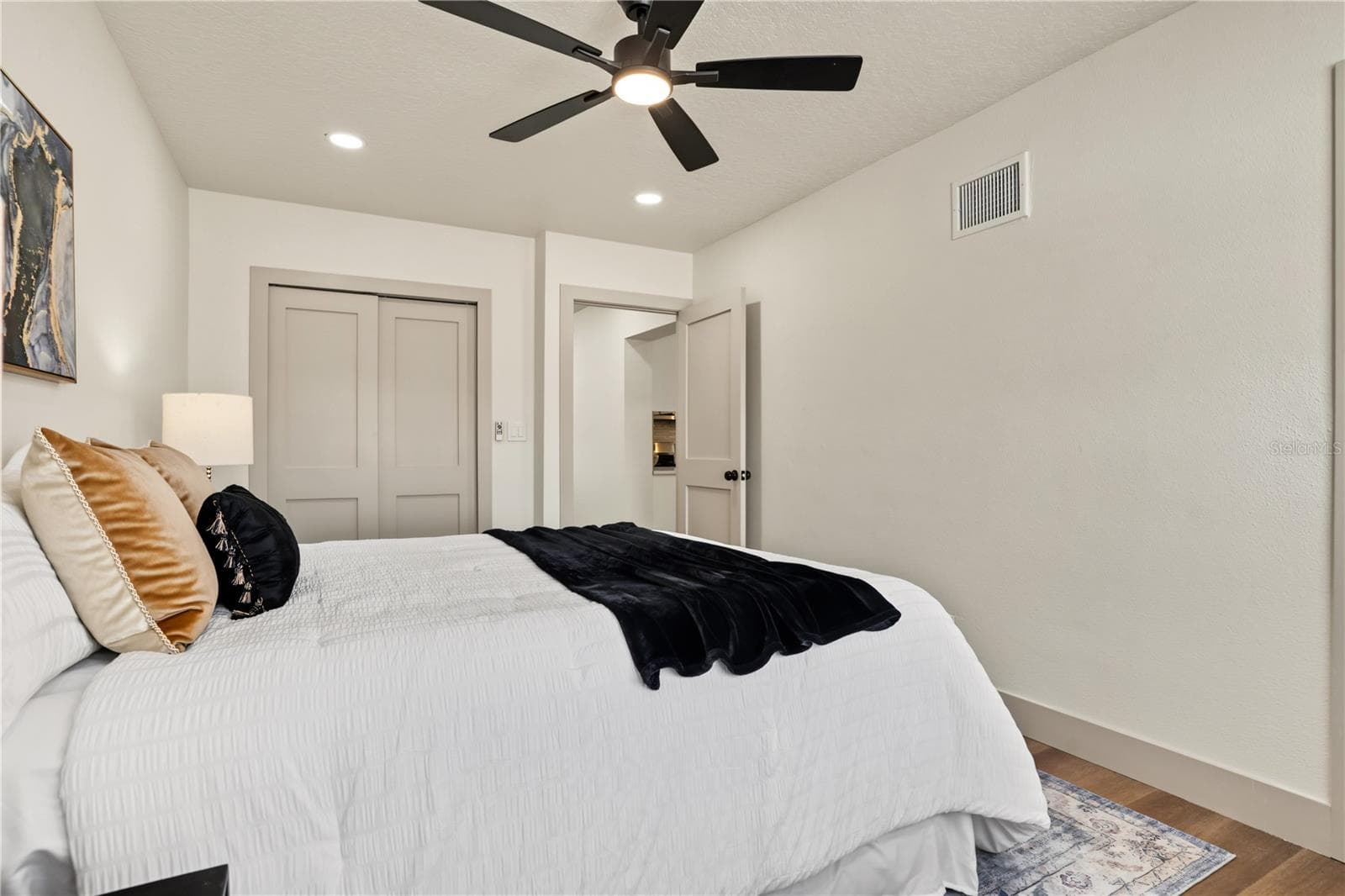 Single Family Residence at 4357 32ND AVE N, ST PETERSBURG, photo 20 of 43