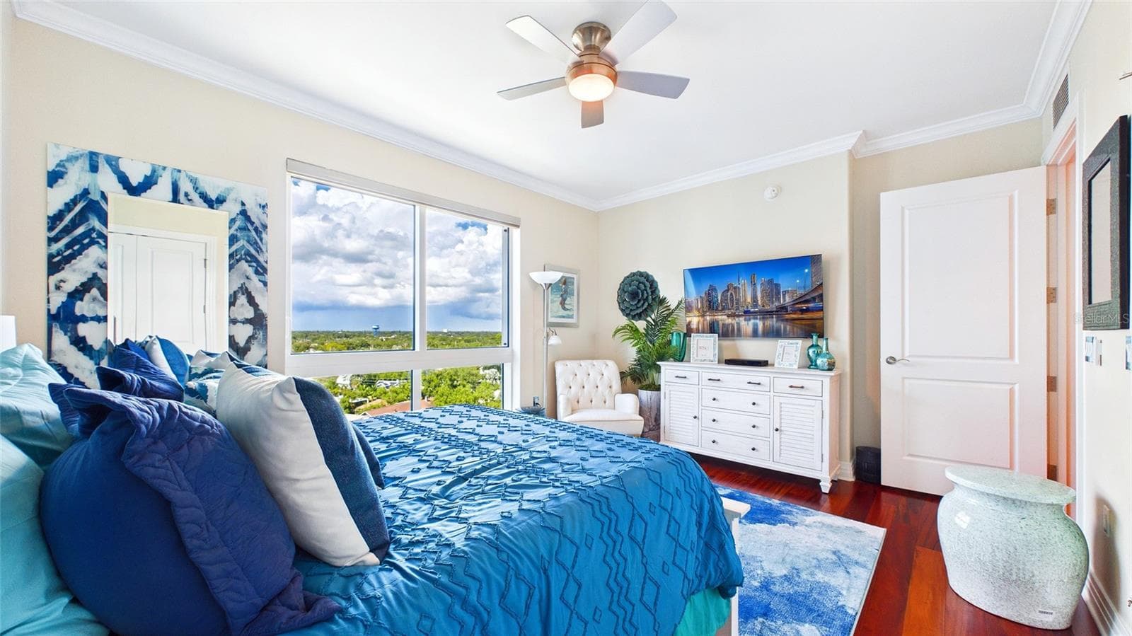 Condominium at 400 BEACH DR NE #1101, ST PETERSBURG, photo 38 of 58