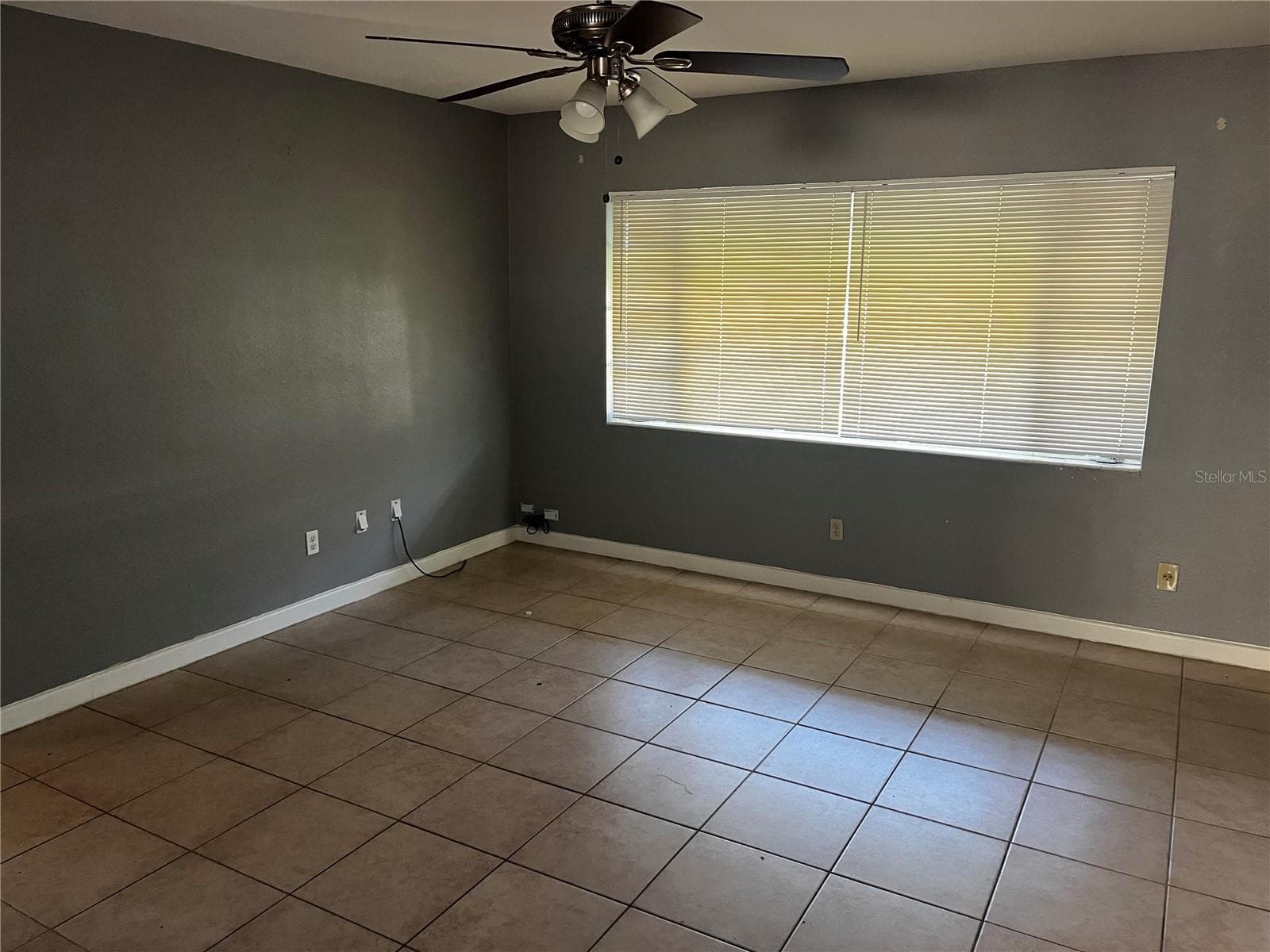 Single Family Residence at 301 N CORONA AVE, CLEARWATER, photo 11 of 20