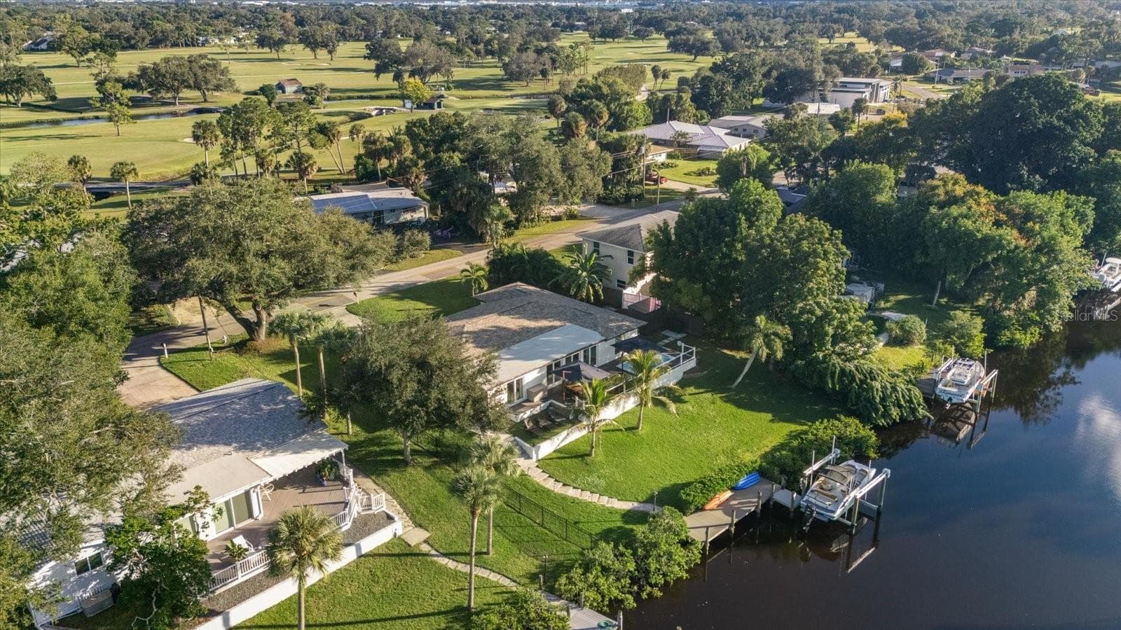 Single Family Residence at 481 MAGELLAN DR, SARASOTA, photo 11 of 48