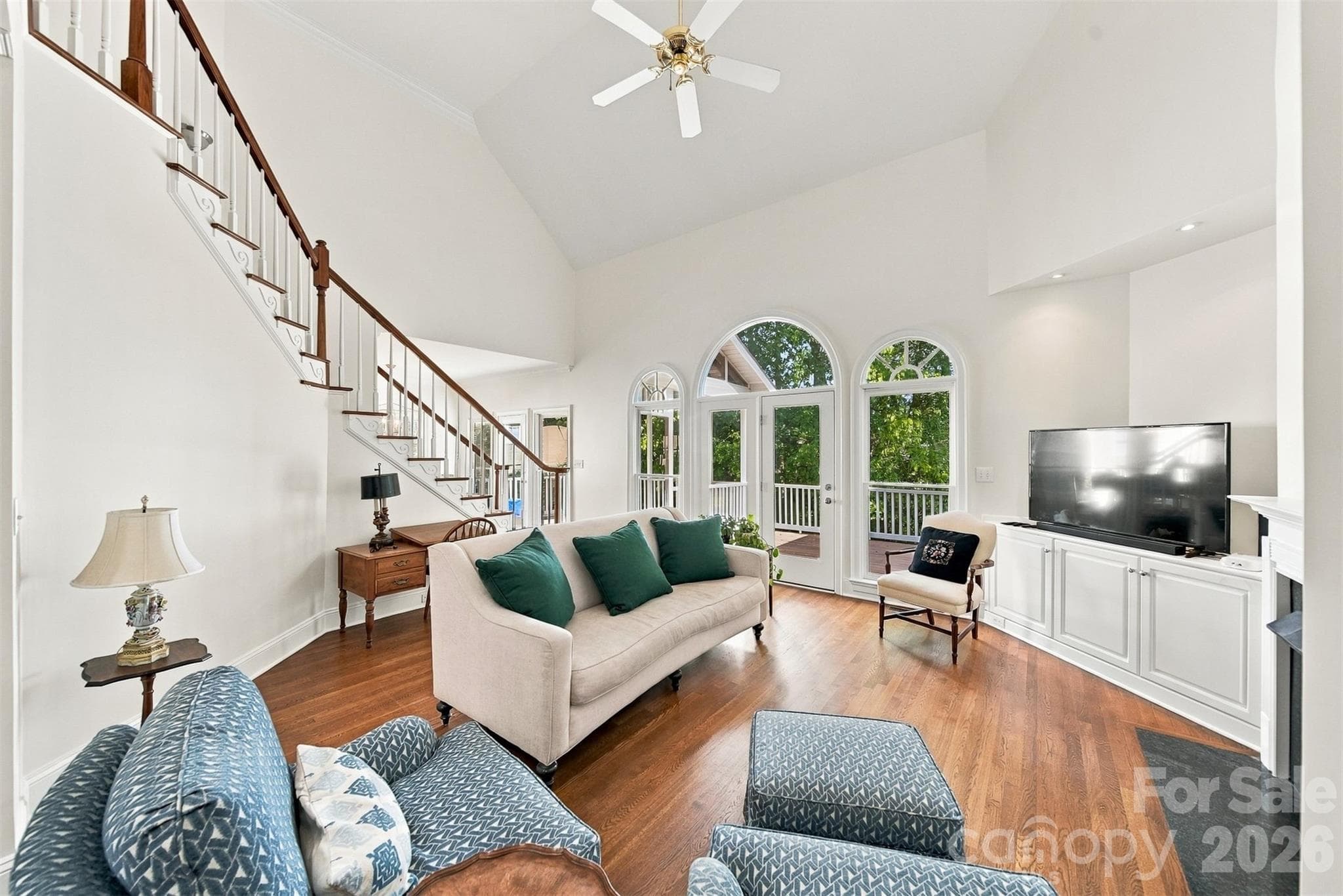 Single Family Residence at 5539 Sunstar Court, Charlotte, photo 6 of 47