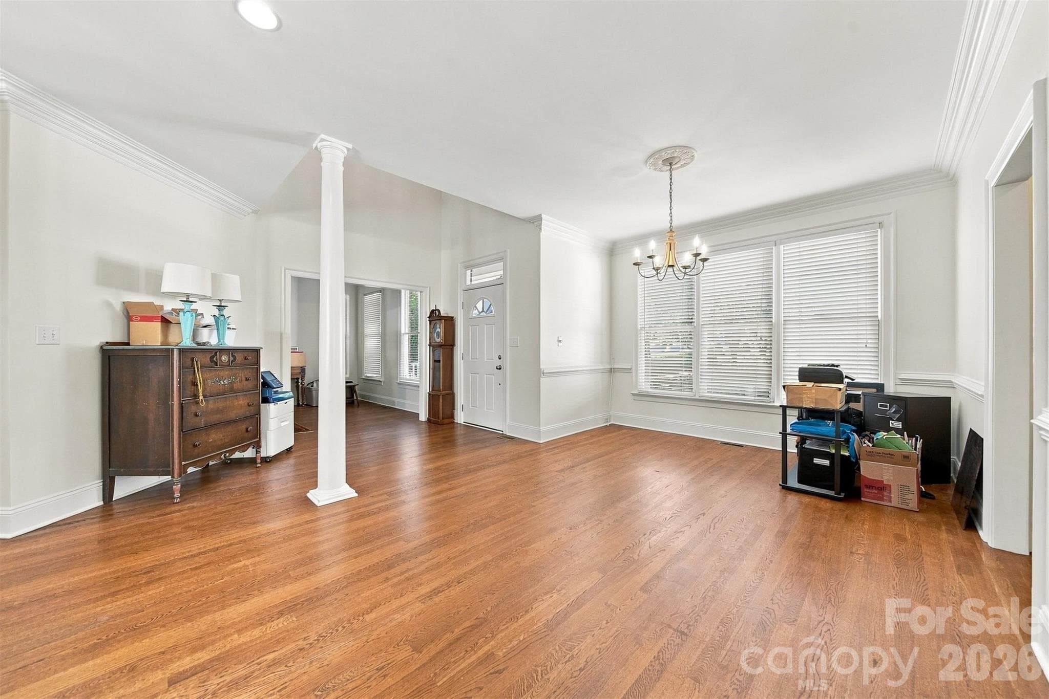 Single Family Residence at 5539 Sunstar Court, Charlotte, photo 9 of 47