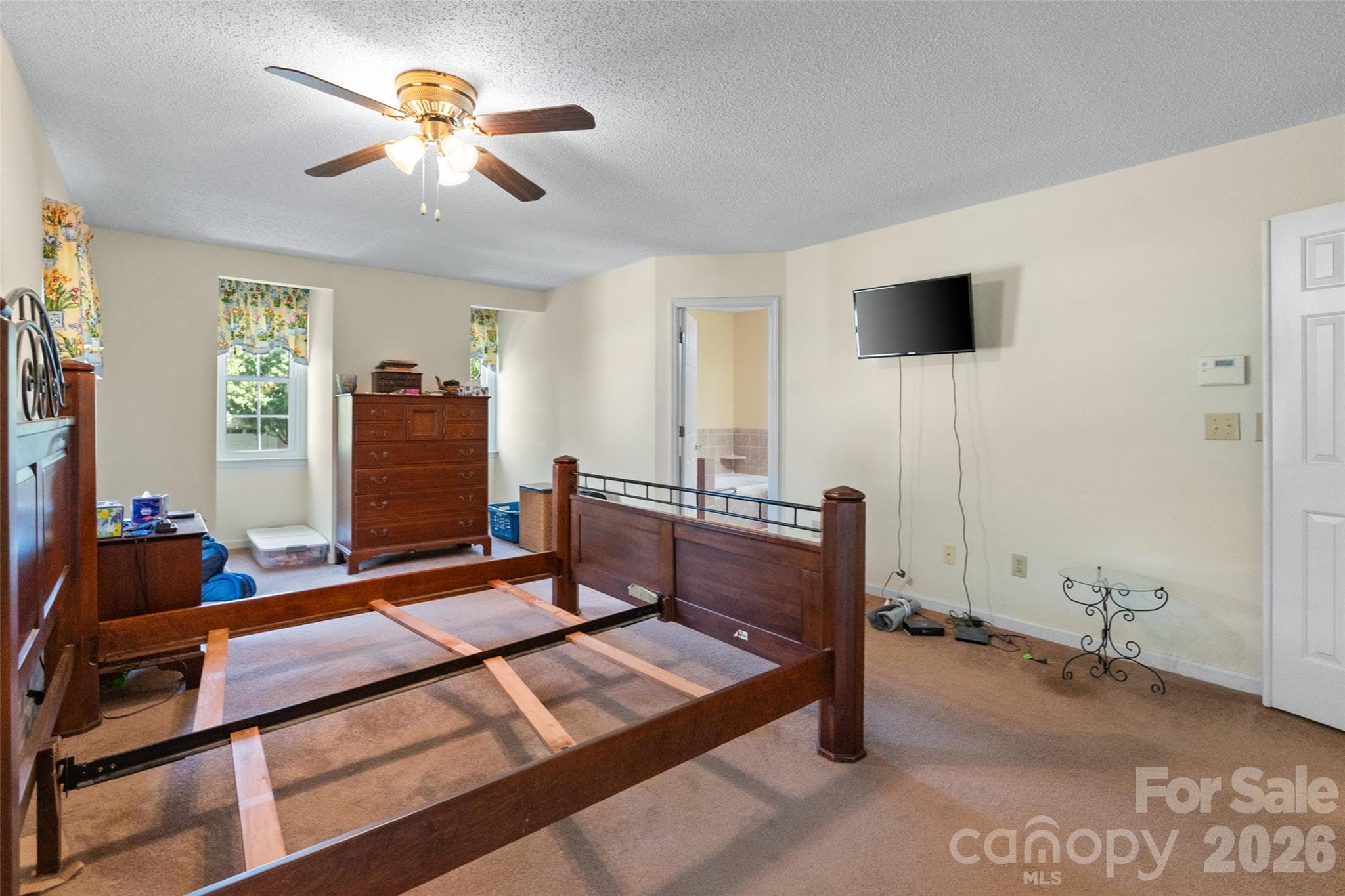 Single Family Residence at 10913 Lassen Court, Charlotte, photo 20 of 40