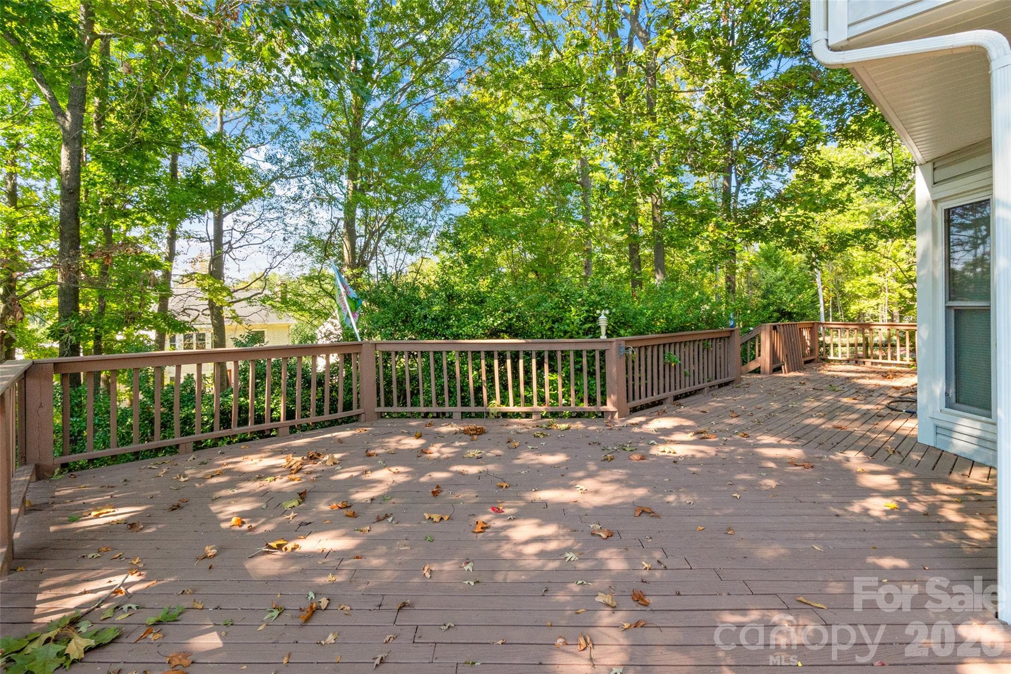 Single Family Residence at 10913 Lassen Court, Charlotte, photo 34 of 40