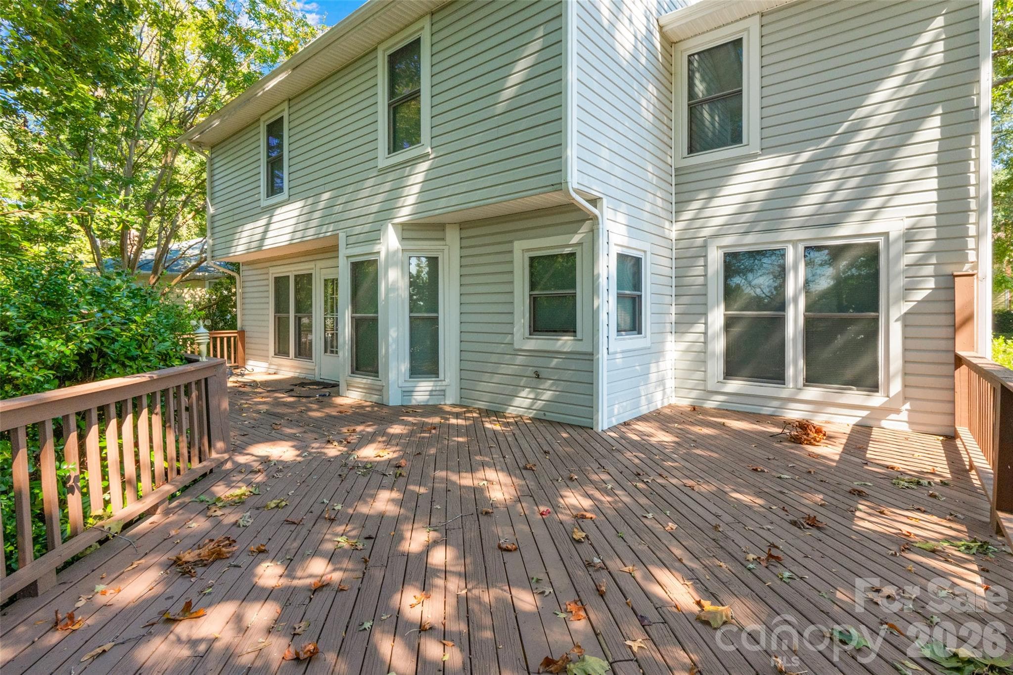 Single Family Residence at 10913 Lassen Court, Charlotte, photo 35 of 40