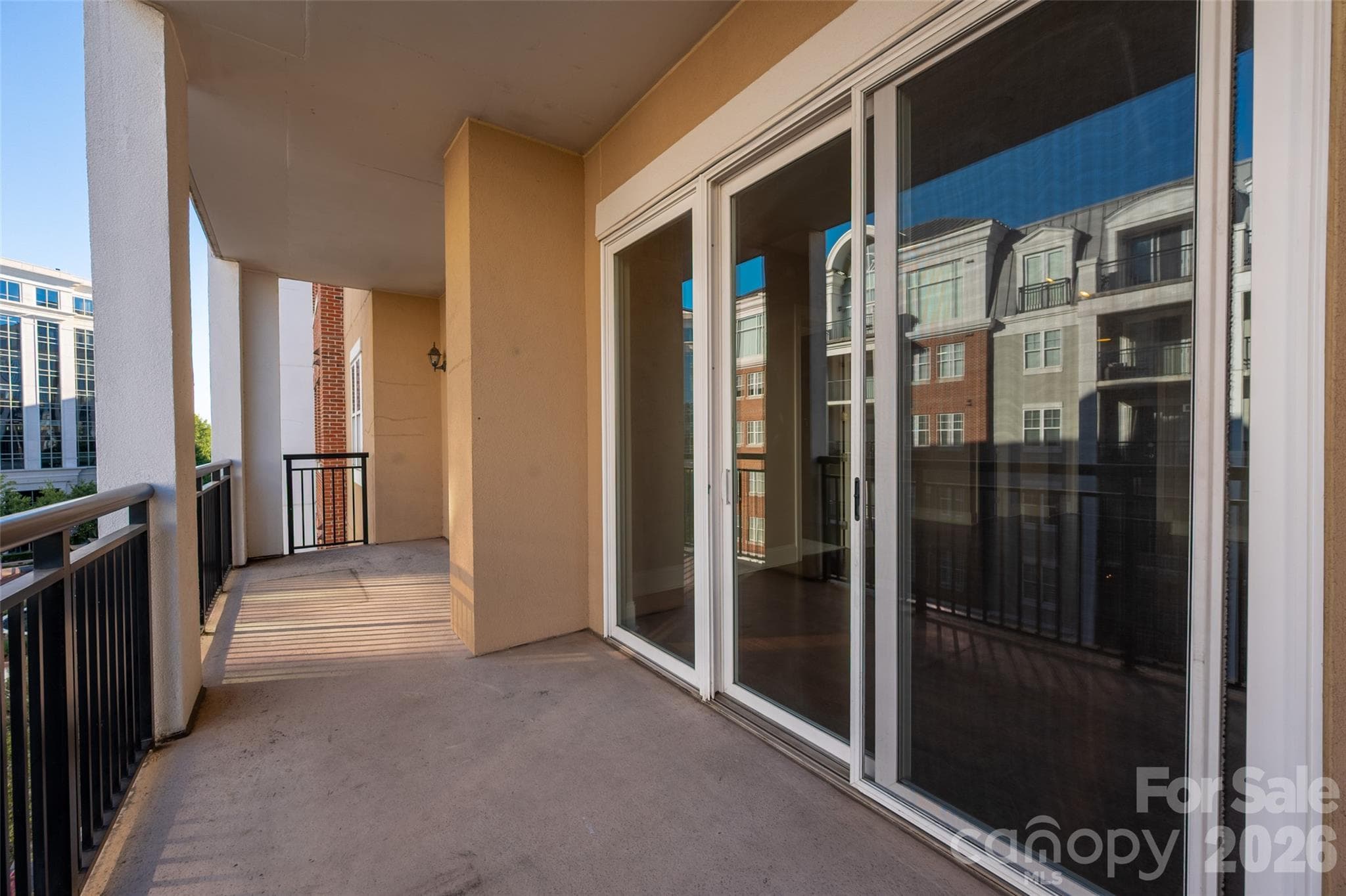 Double balcony (most units have a single balcony) - 4620 Piedmont Row Drive, Charlotte