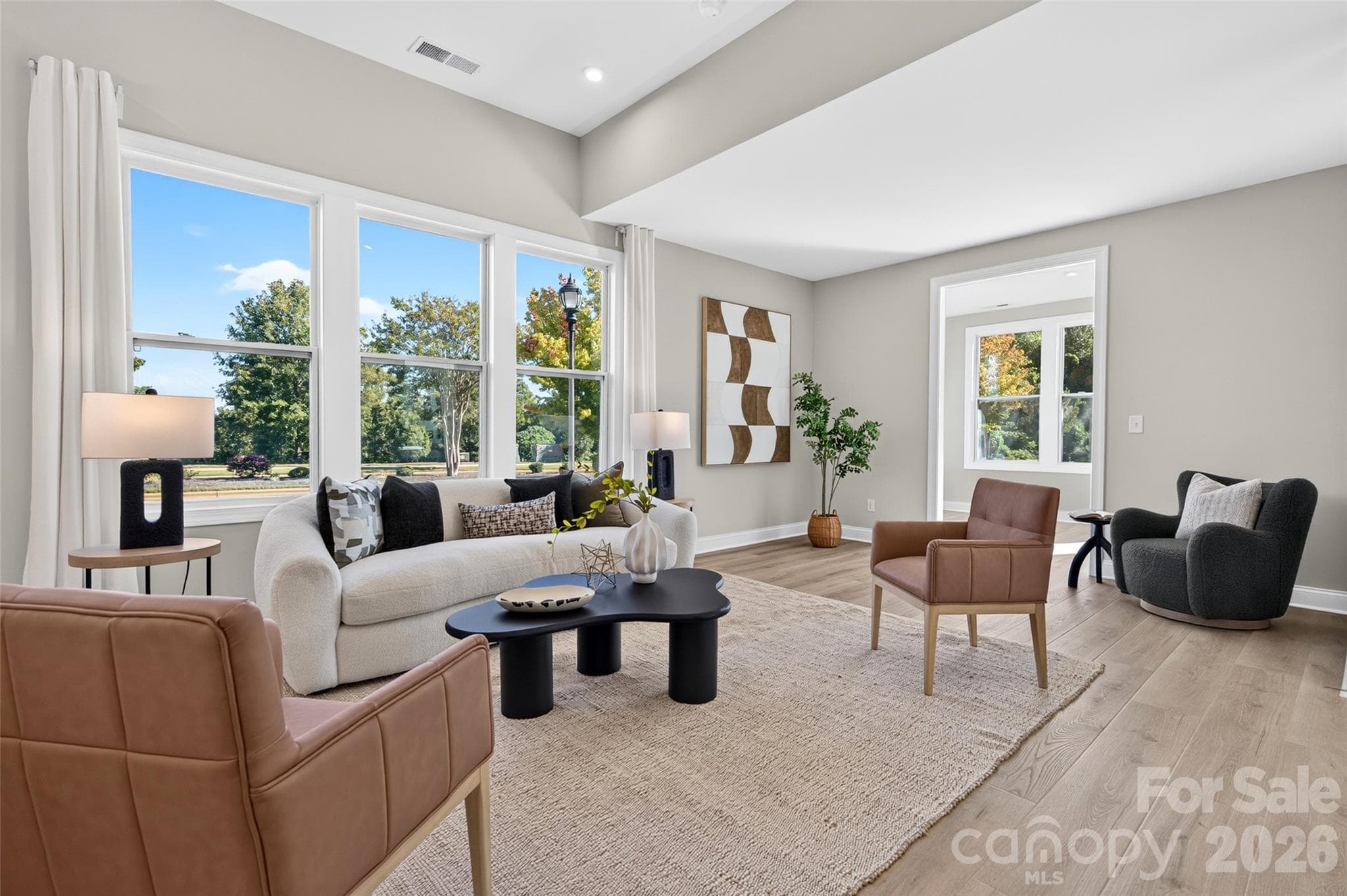 Single Family Residence at 8905 Silver Springs Court, Charlotte, photo 12 of 49