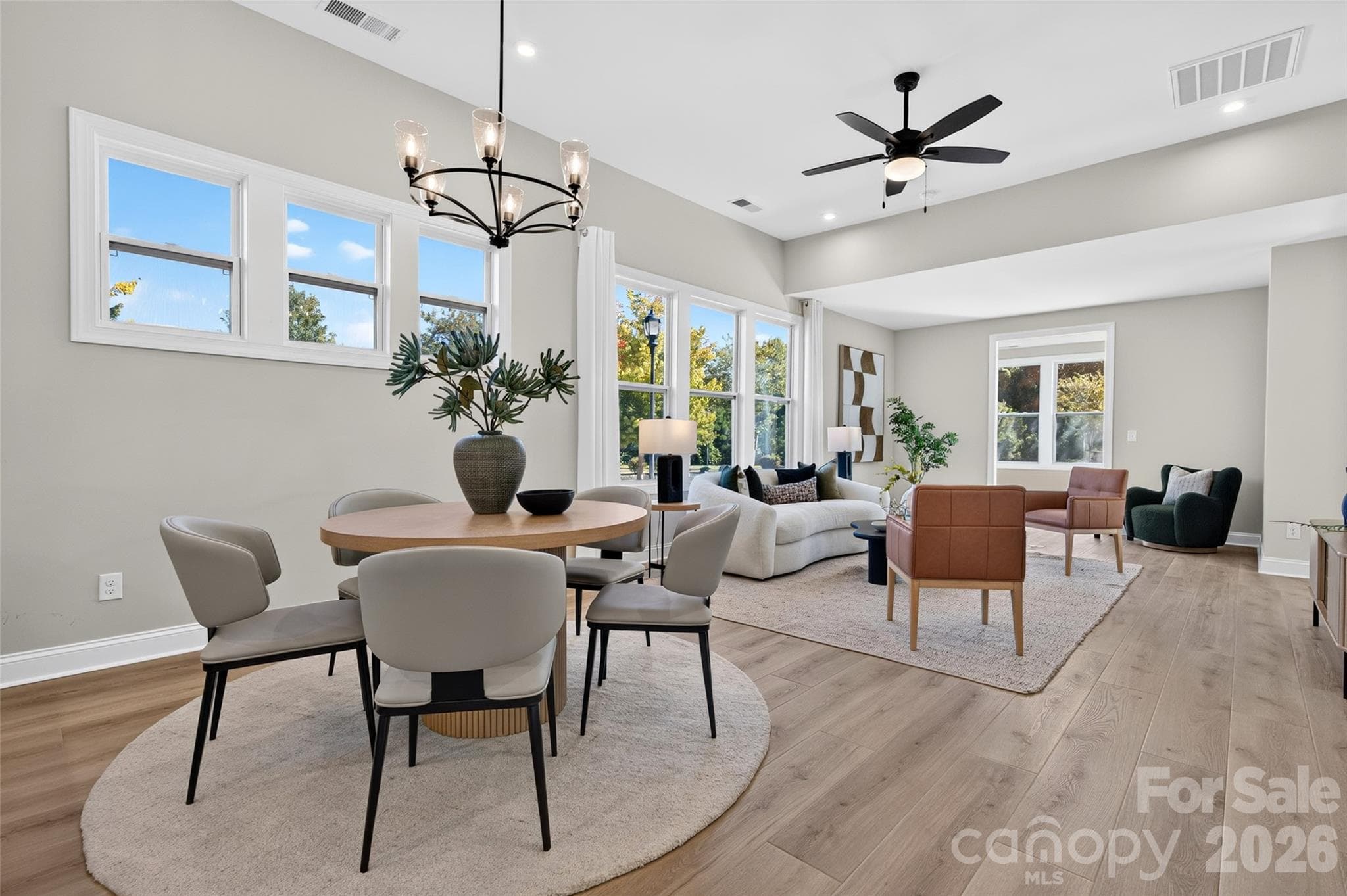 Single Family Residence at 8905 Silver Springs Court, Charlotte, photo 14 of 49