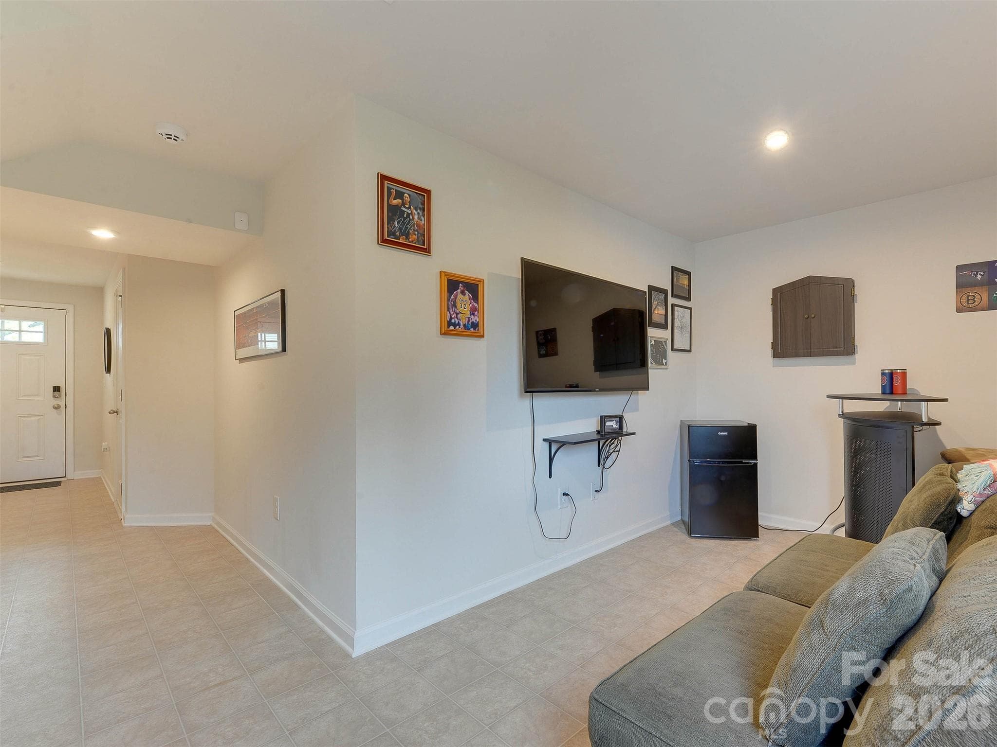Townhouse at 6105 Cutwater Circle, Charlotte, photo 6 of 41