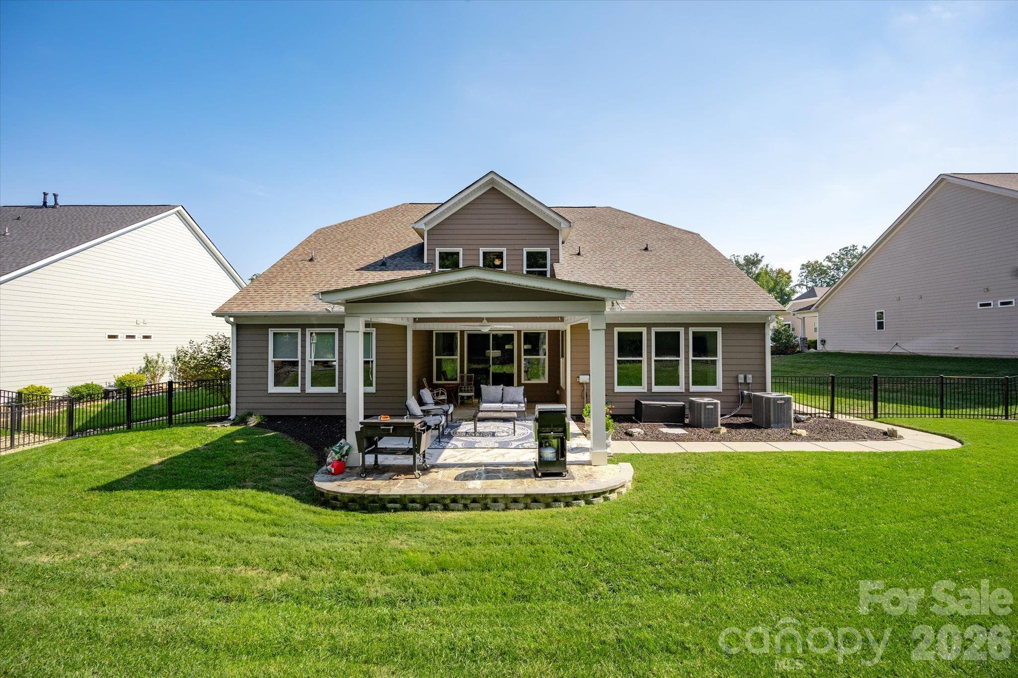 Single Family Residence at 7051 Wyngate Place, Lancaster, photo 25 of 30
